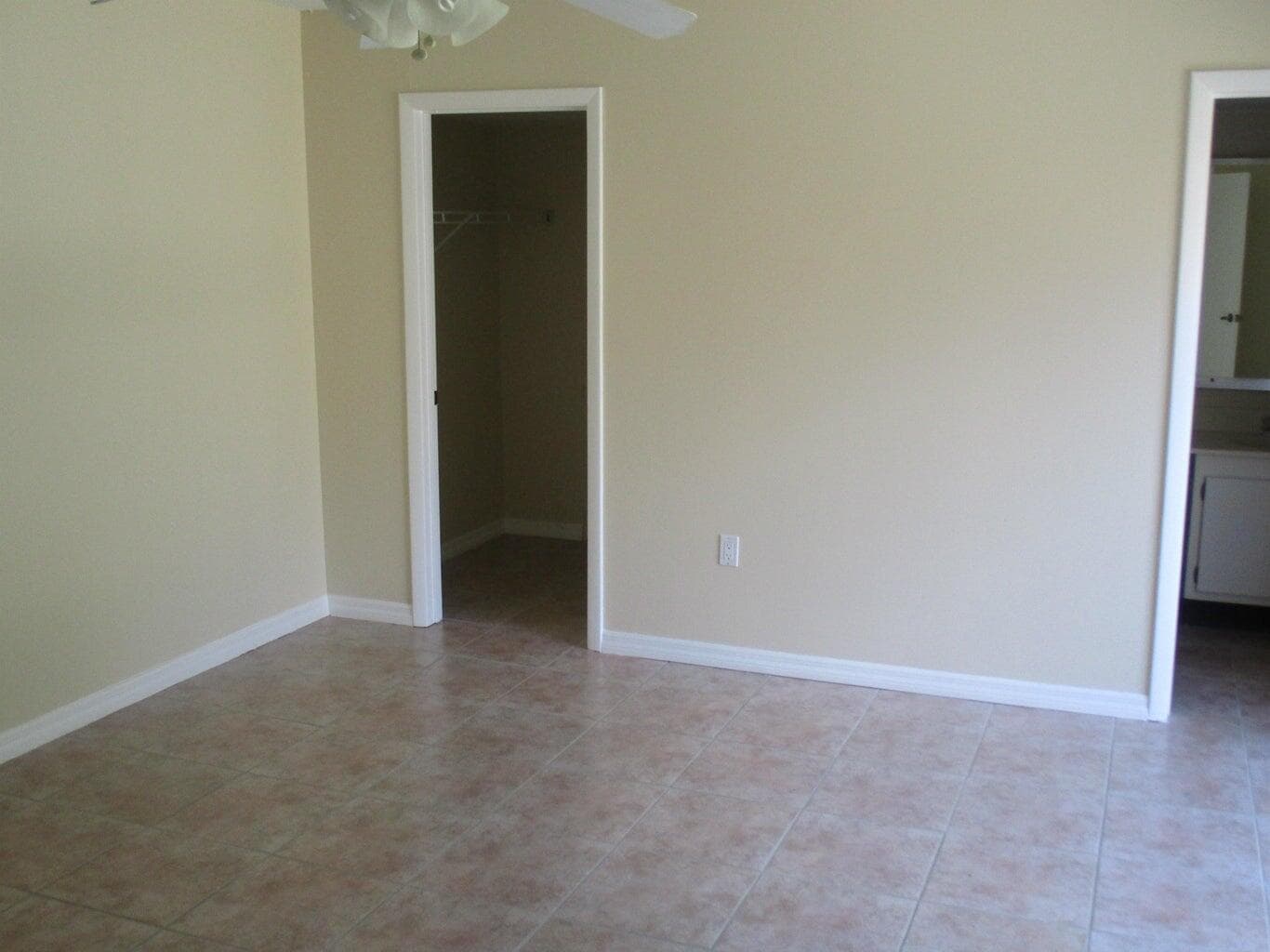 825 Center Street 3c, Jupiter, FL 33458 8