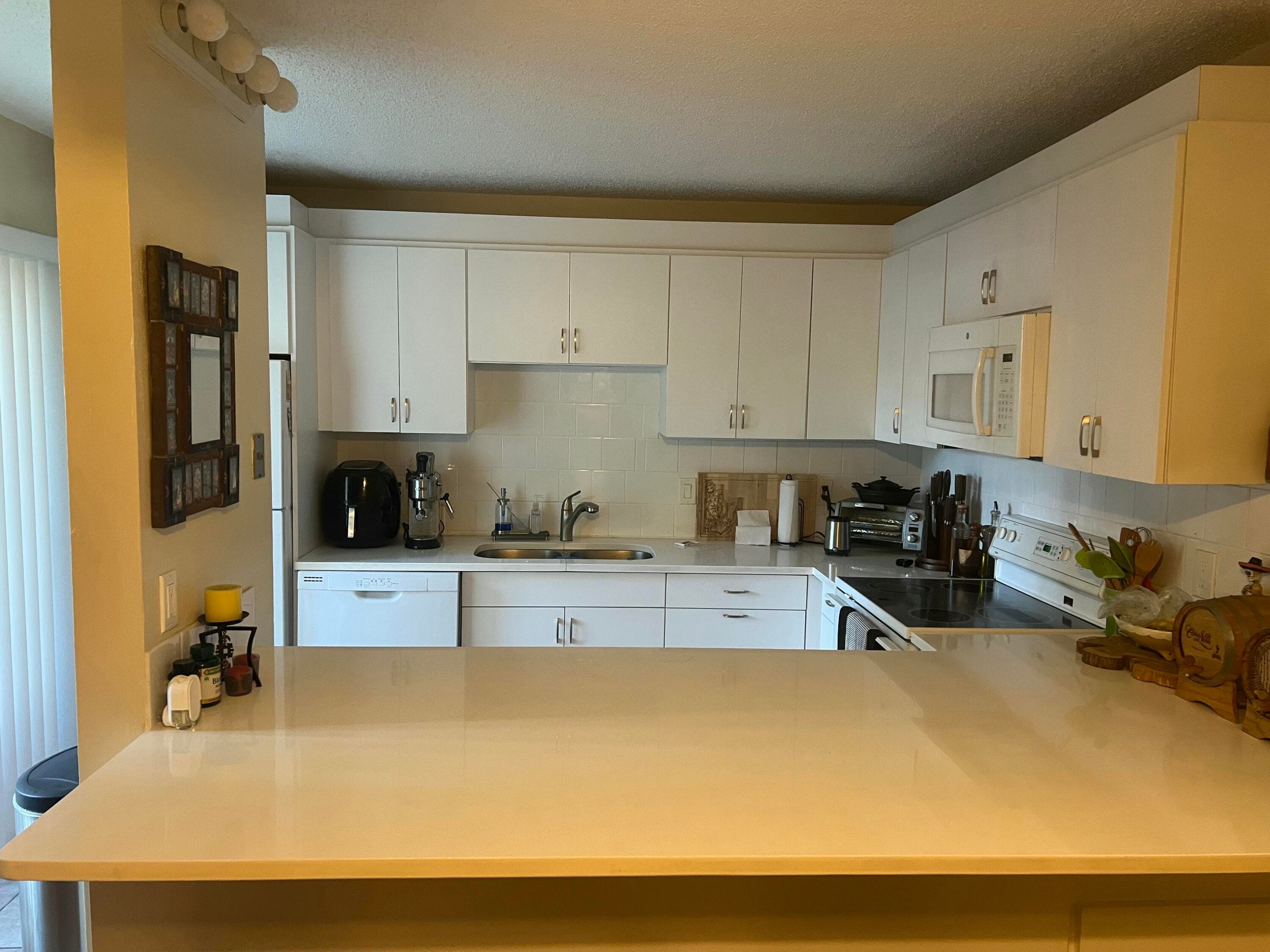 825 Center Street 3c, Jupiter, FL 33458 2