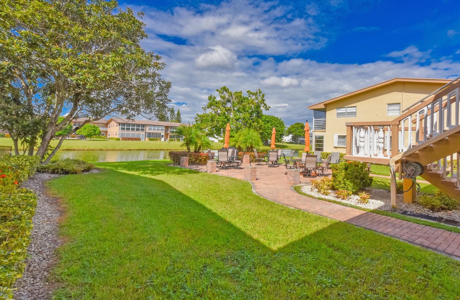 262 Bedford K, West Palm Beach, FL 33417 5