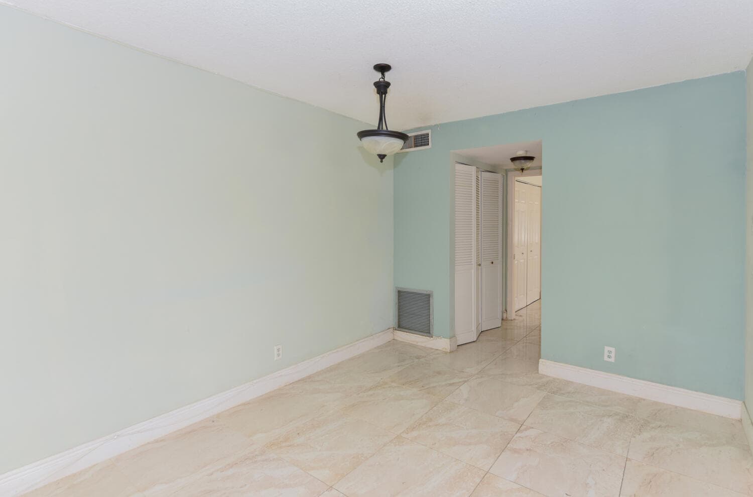 262 Bedford K, West Palm Beach, FL 33417 16