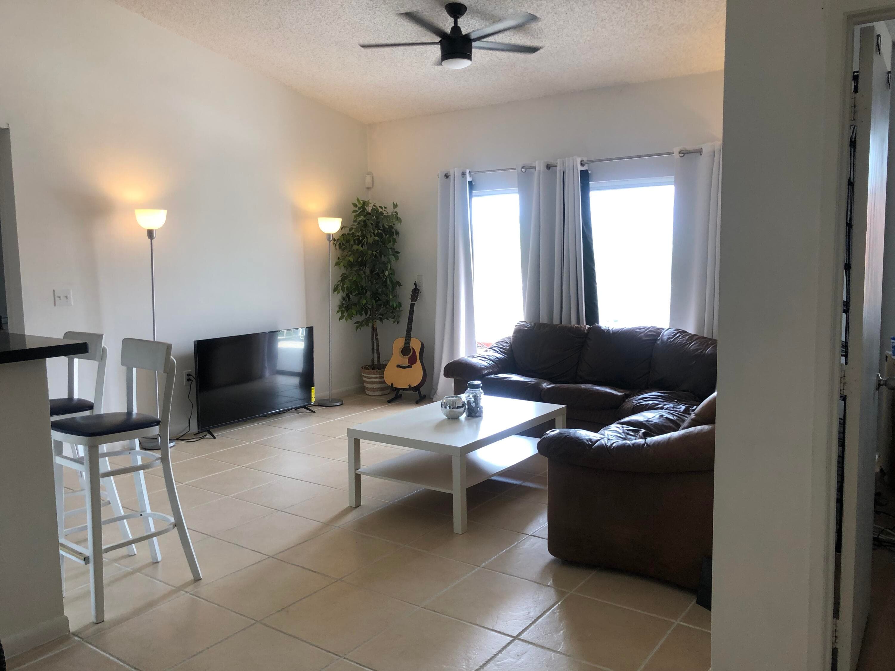 6936 SW 39 Street 304d, Davie, FL 33314 5