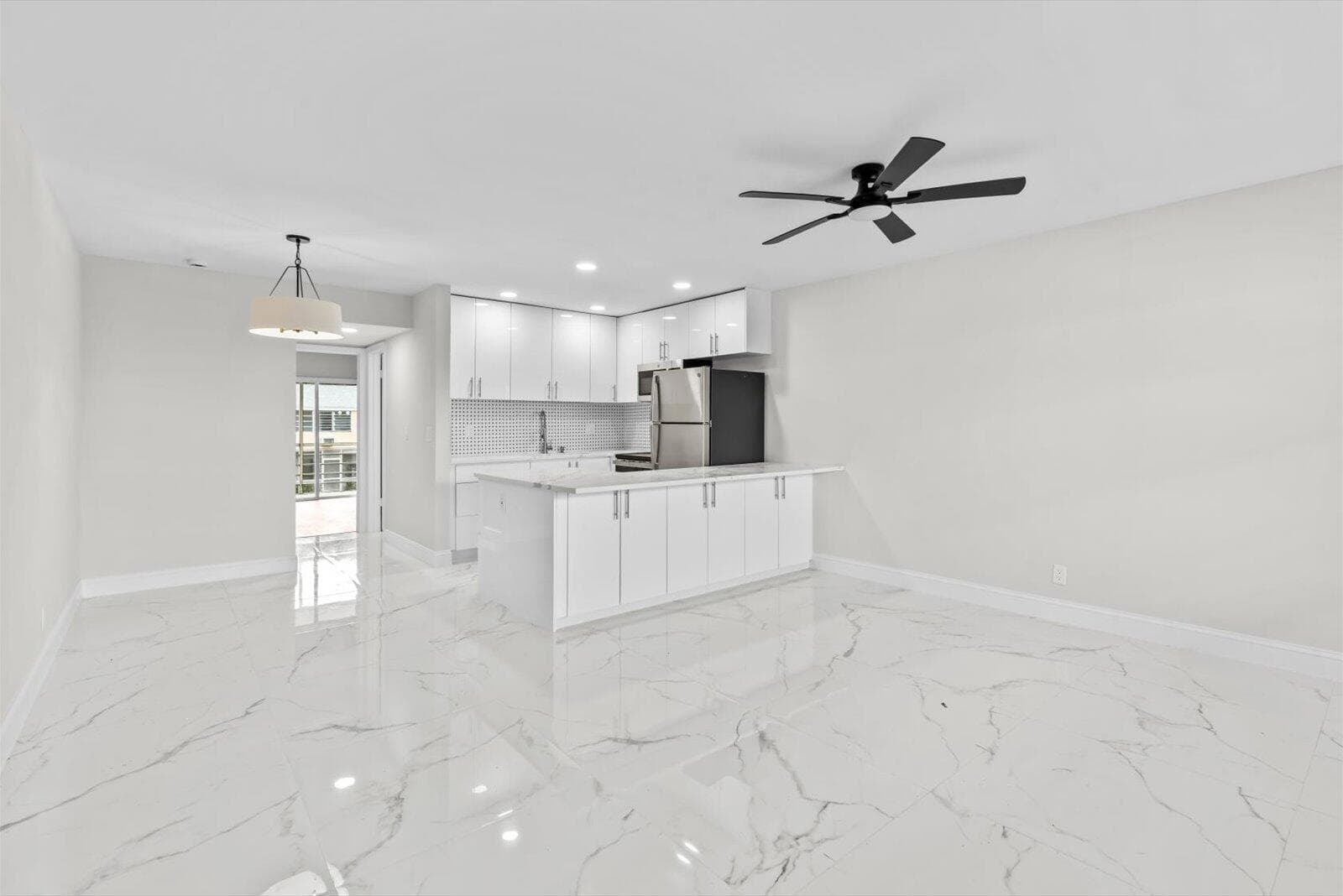 17 Andover A, West Palm Beach, FL 33417 2