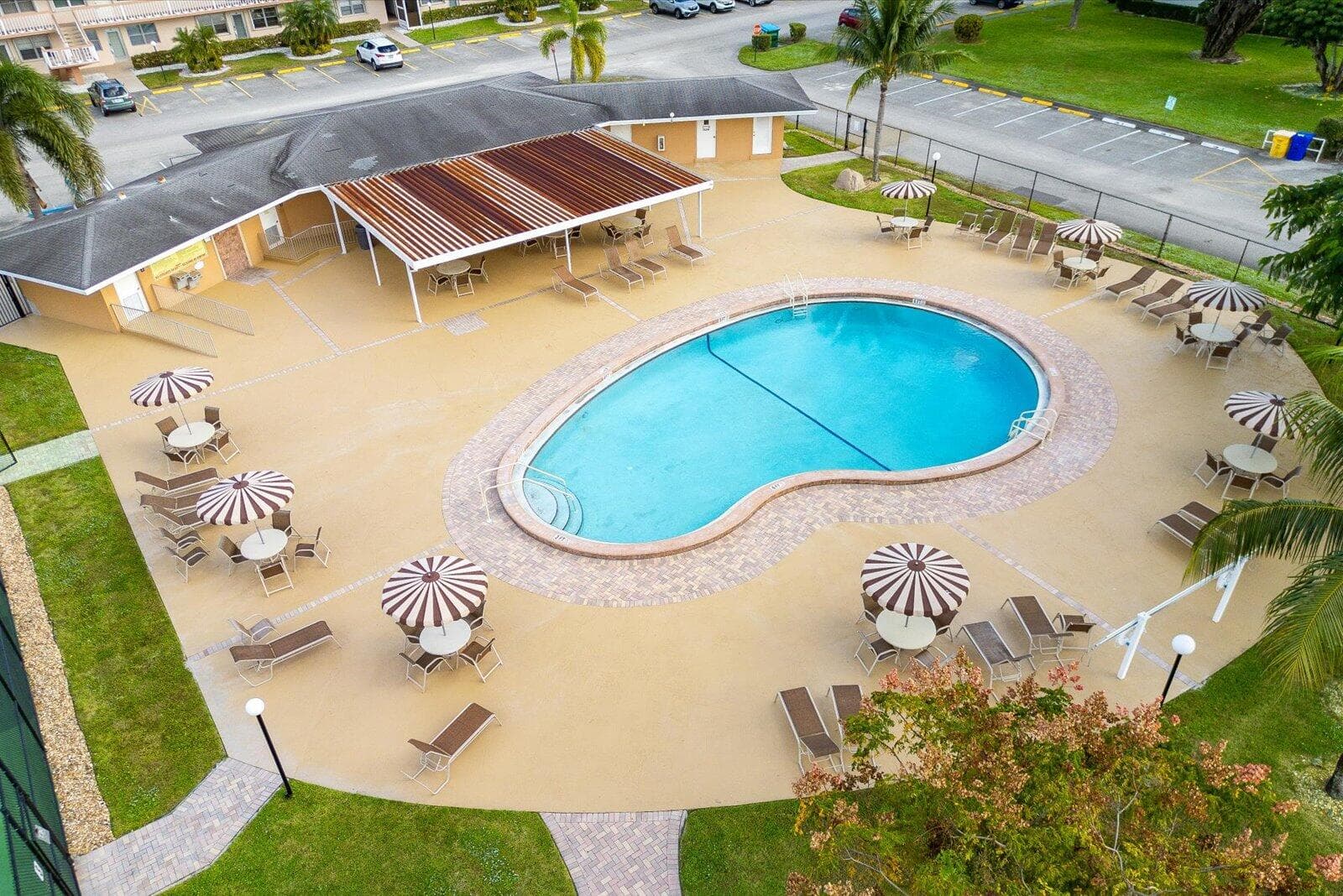 17 Andover A, West Palm Beach, FL 33417 21