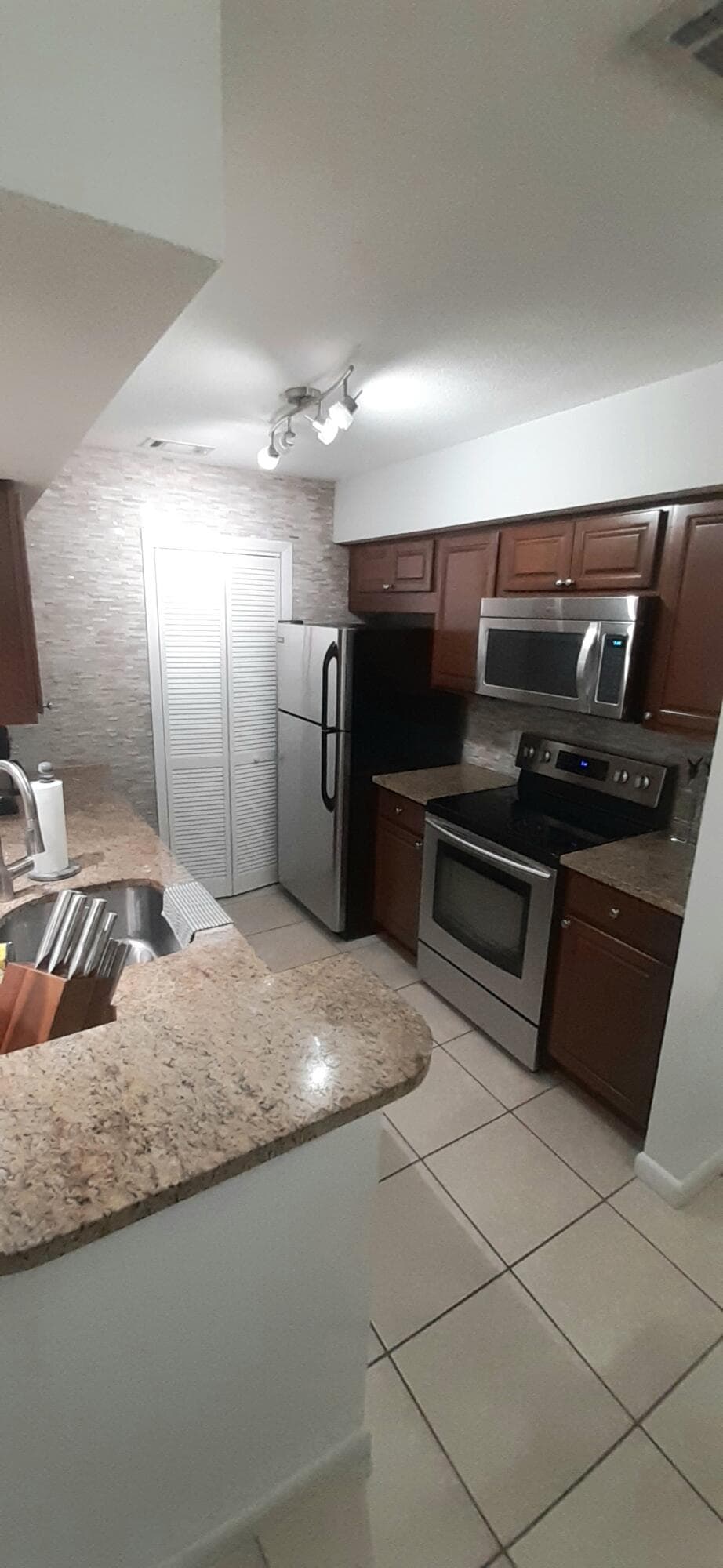 815 W Boynton Beach Boulevard 15-204, Boynton Beach, FL 33426 7