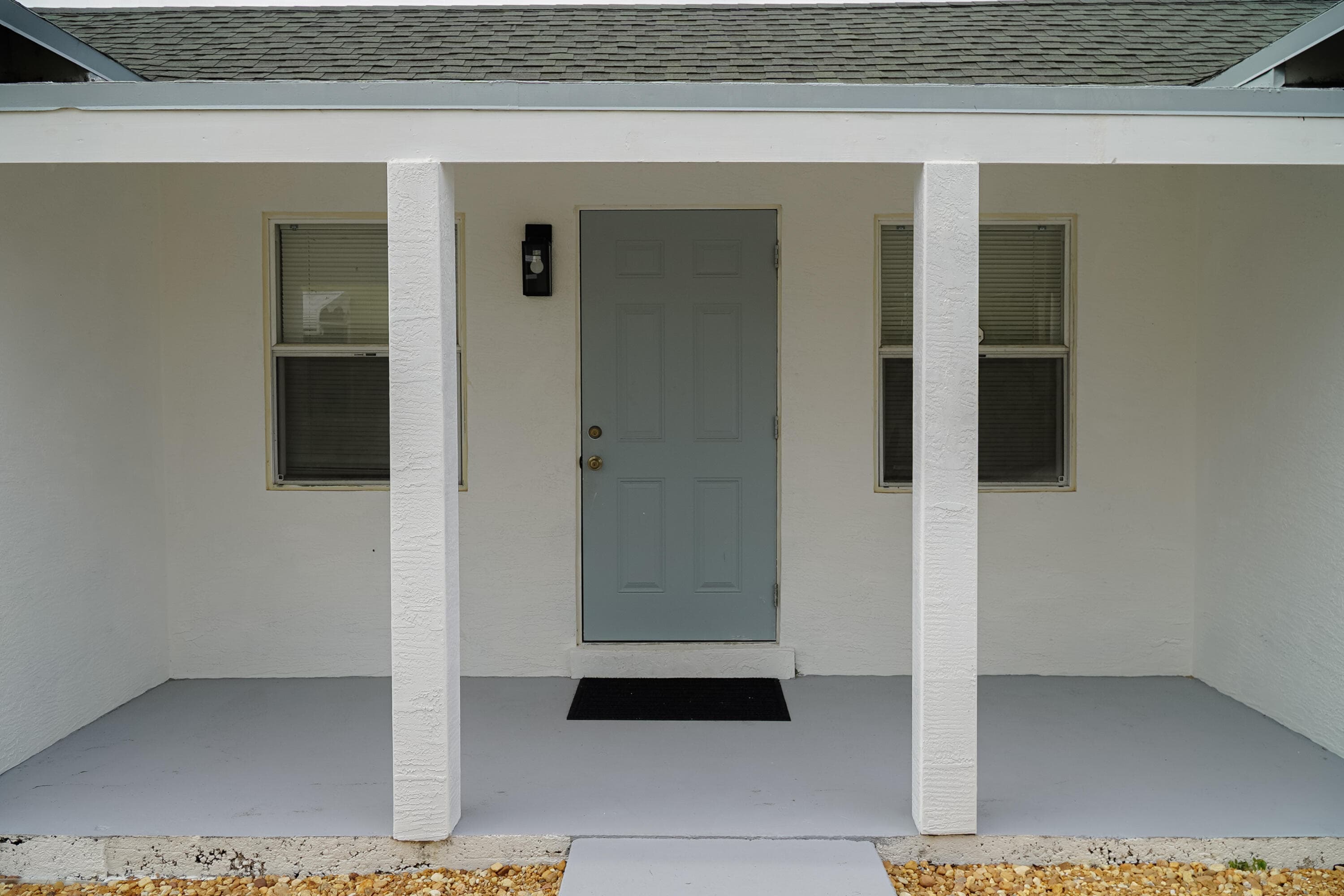 908 W 5th Street, Riviera Beach, FL 33404