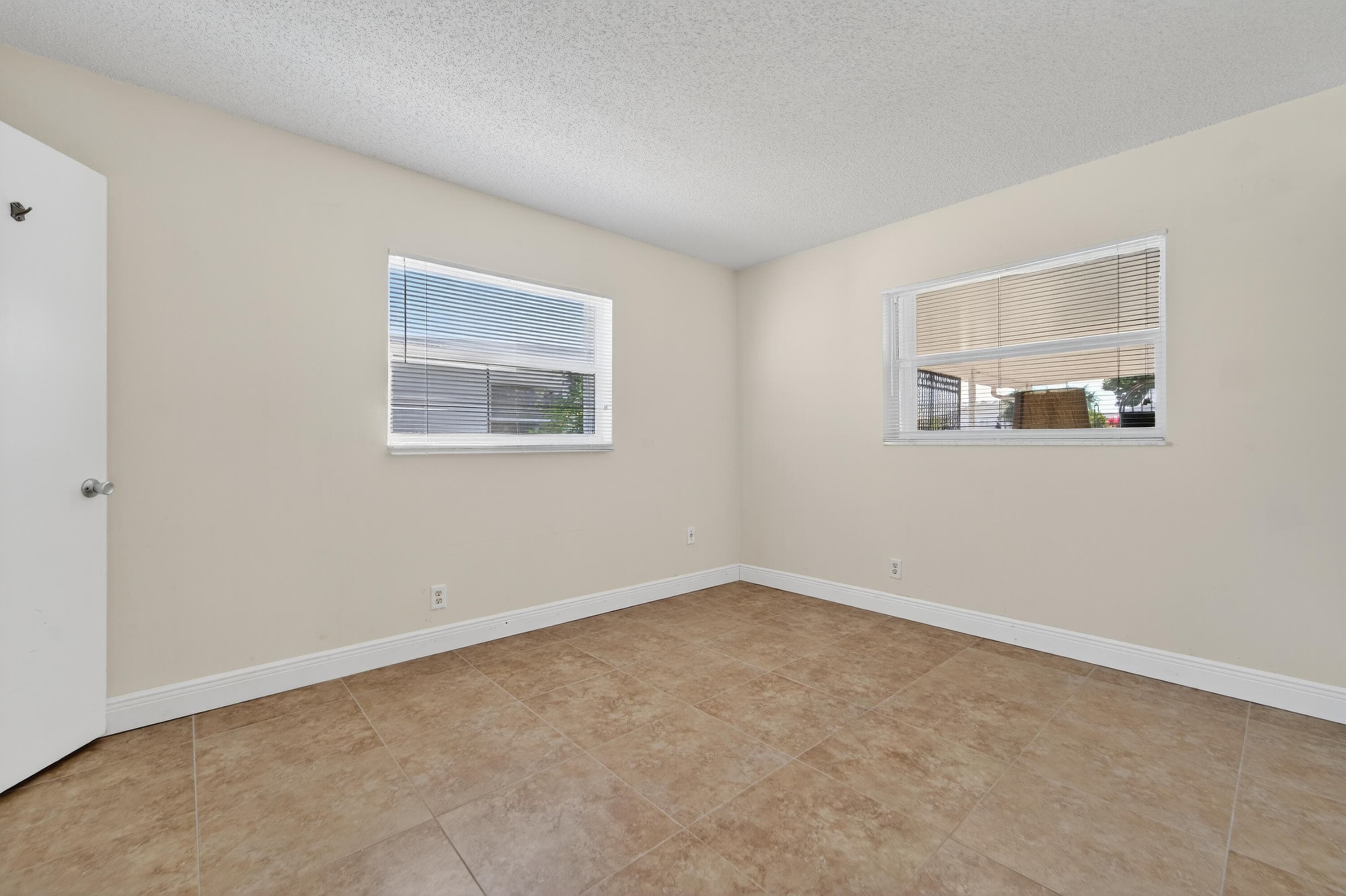 1708 SW 21st Street SW, Boynton Beach, FL 33426 30