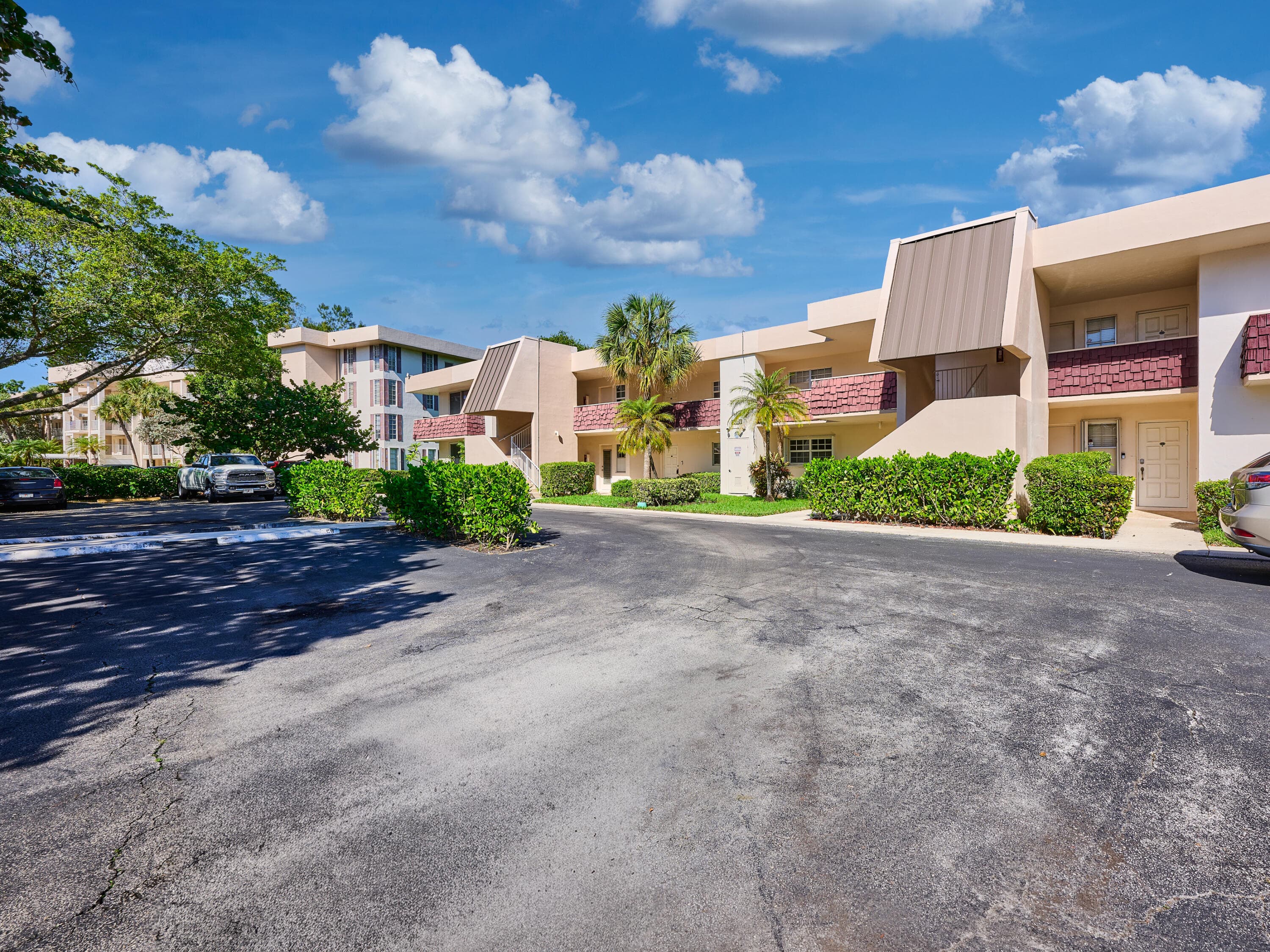 3001 S Palm Aire Drive 107, Pompano Beach, FL 33069 5
