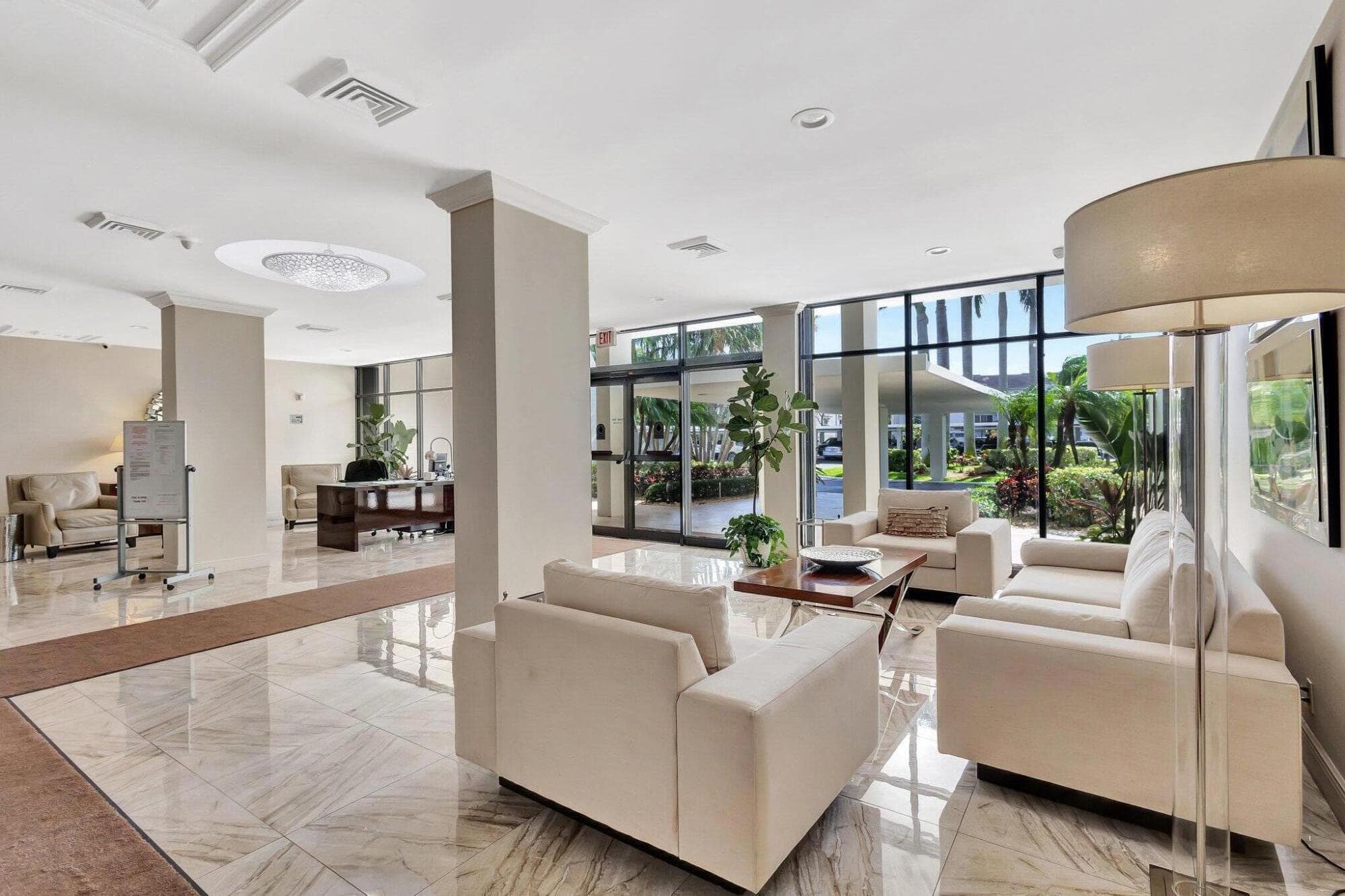 2000 Presidential Way Ph5, West Palm Beach, FL 33401 34