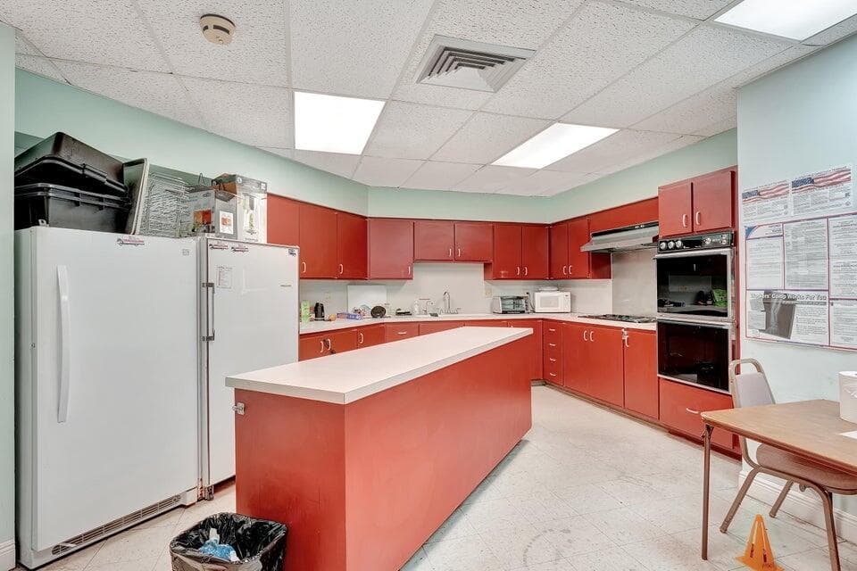3091 E Sun Sunrise Lakes Drive E 207, Sunrise, FL 33322 44