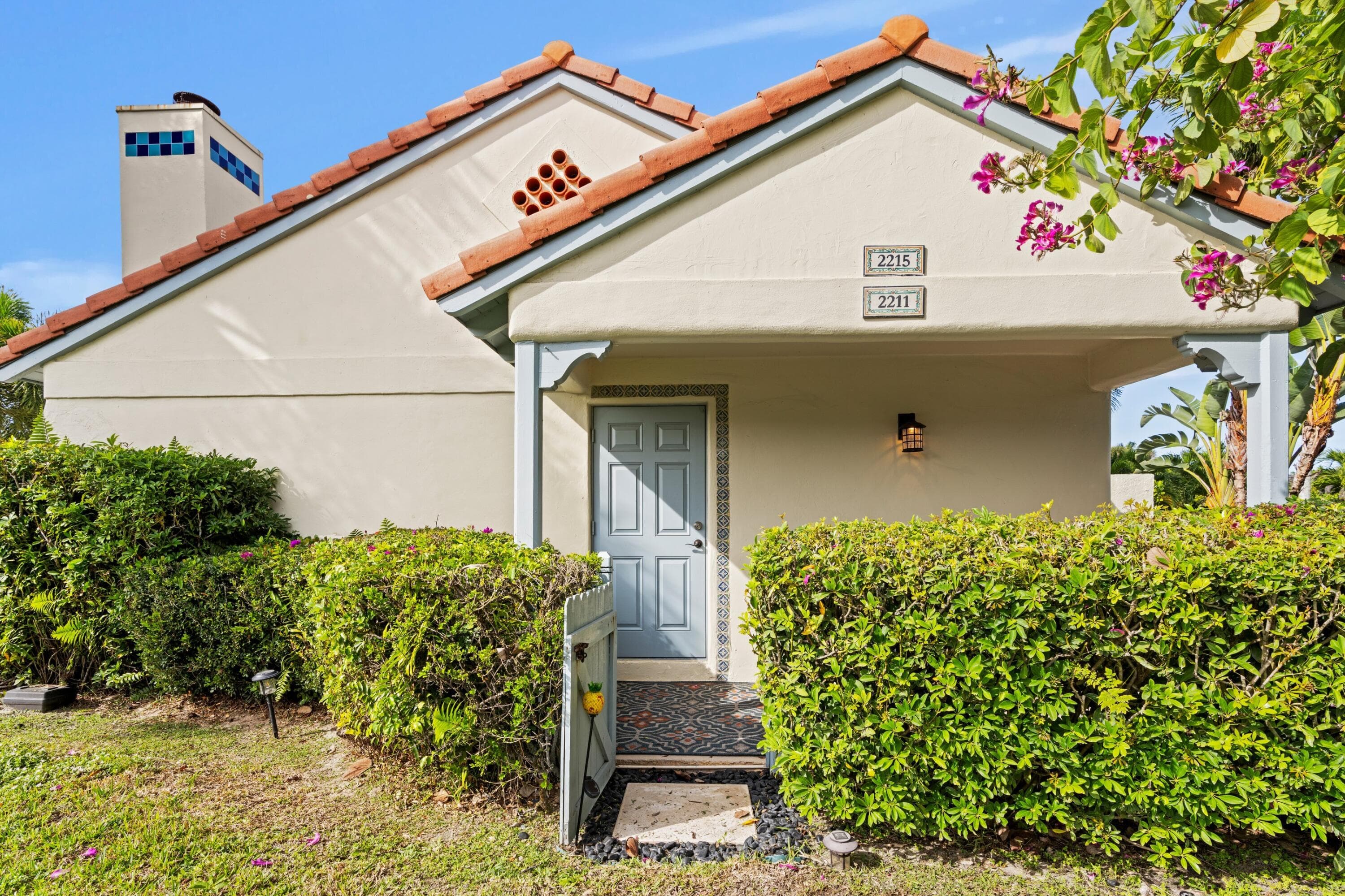 2211 Las Casitas Drive, Wellington, FL 33414 2
