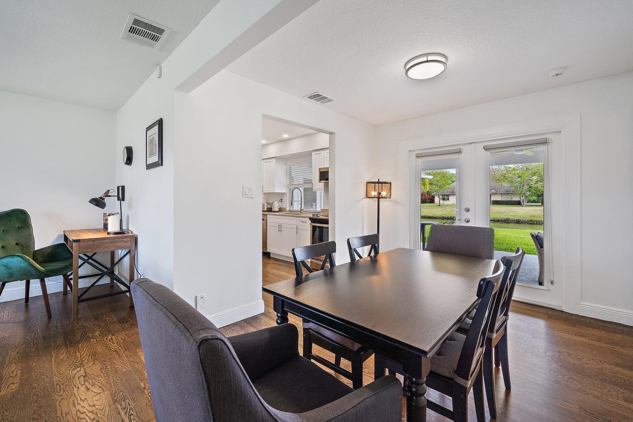 1342 Essex Drive, Wellington, FL 33414 9