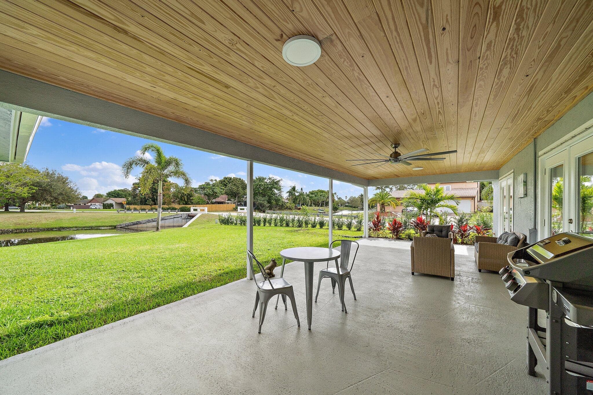 1342 Essex Drive, Wellington, FL 33414 48