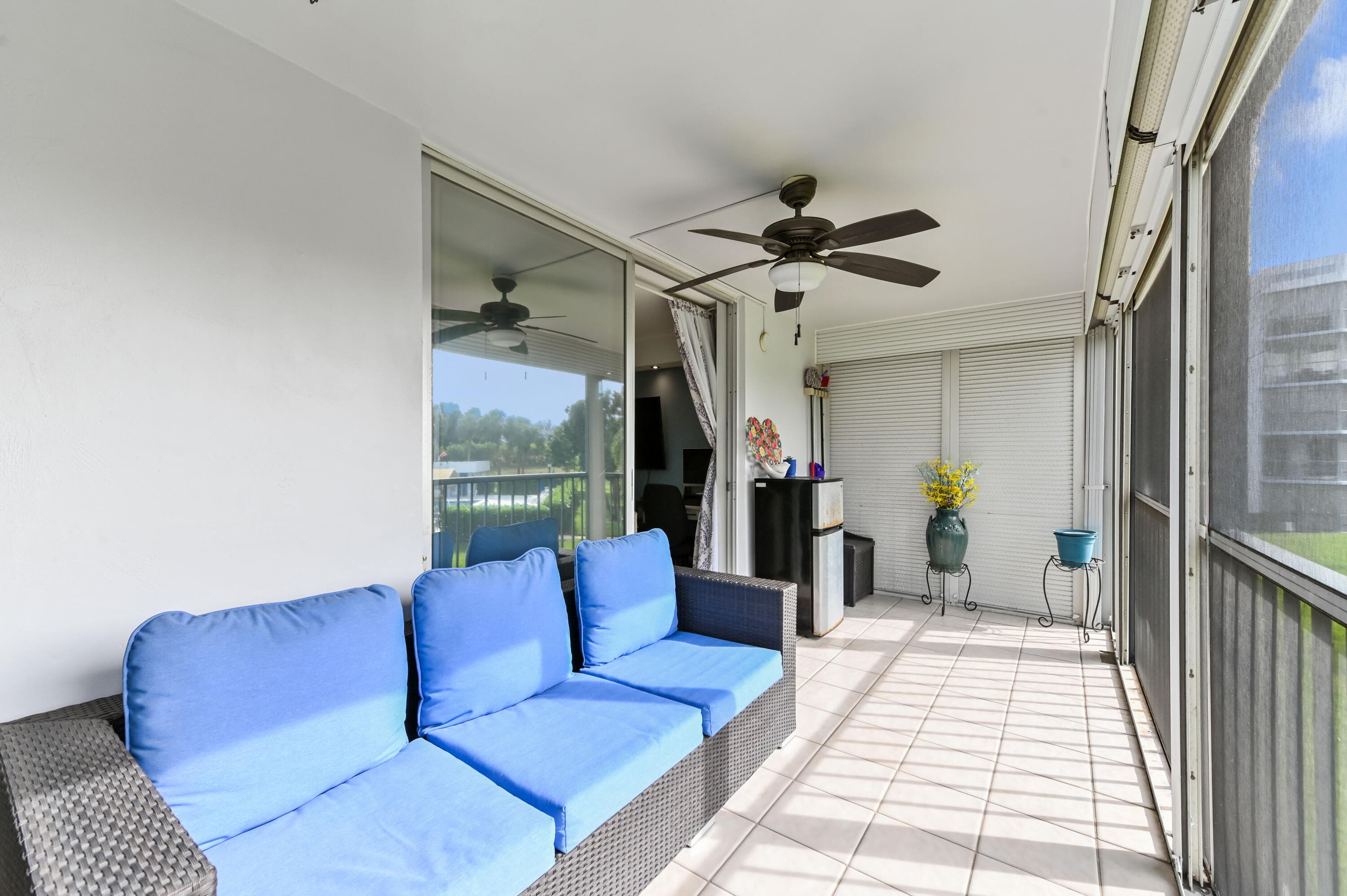 198 NW 67th Street 207, Boca Raton, FL 33487 32
