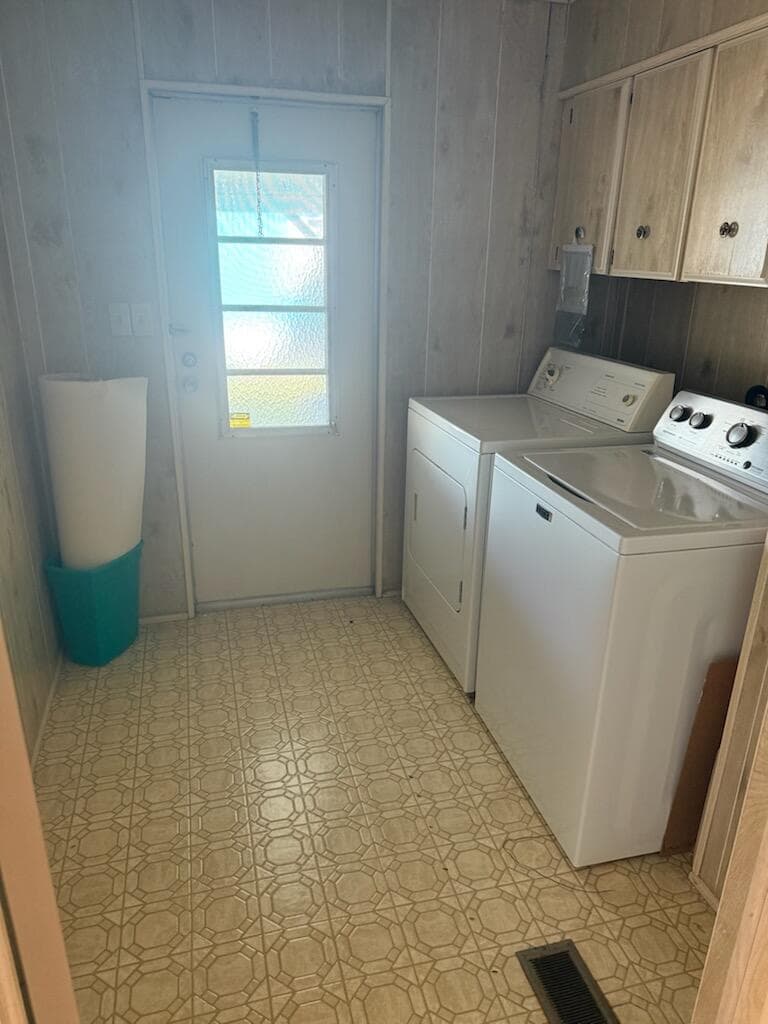4 E East Caribbean, Port St. Lucie, FL 34952 23