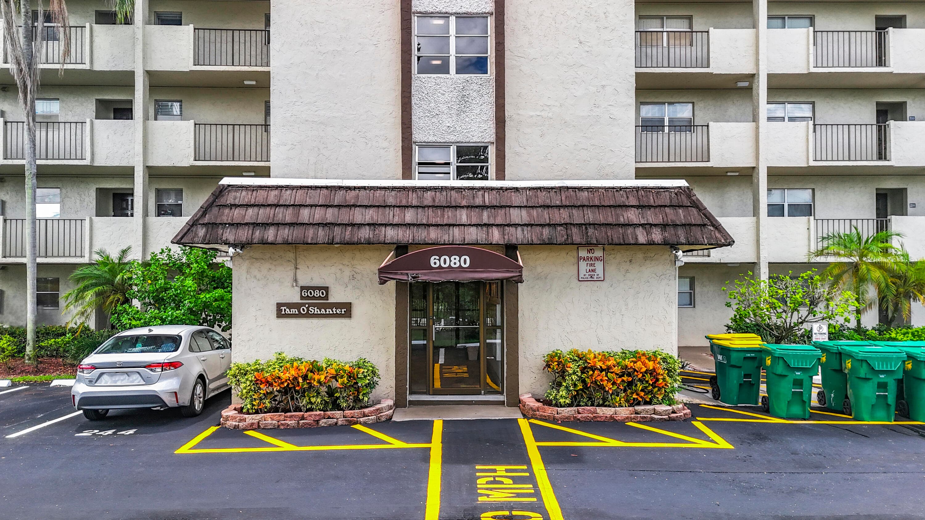 6080 NW 44th Street 408, Lauderhill, FL 33319 5