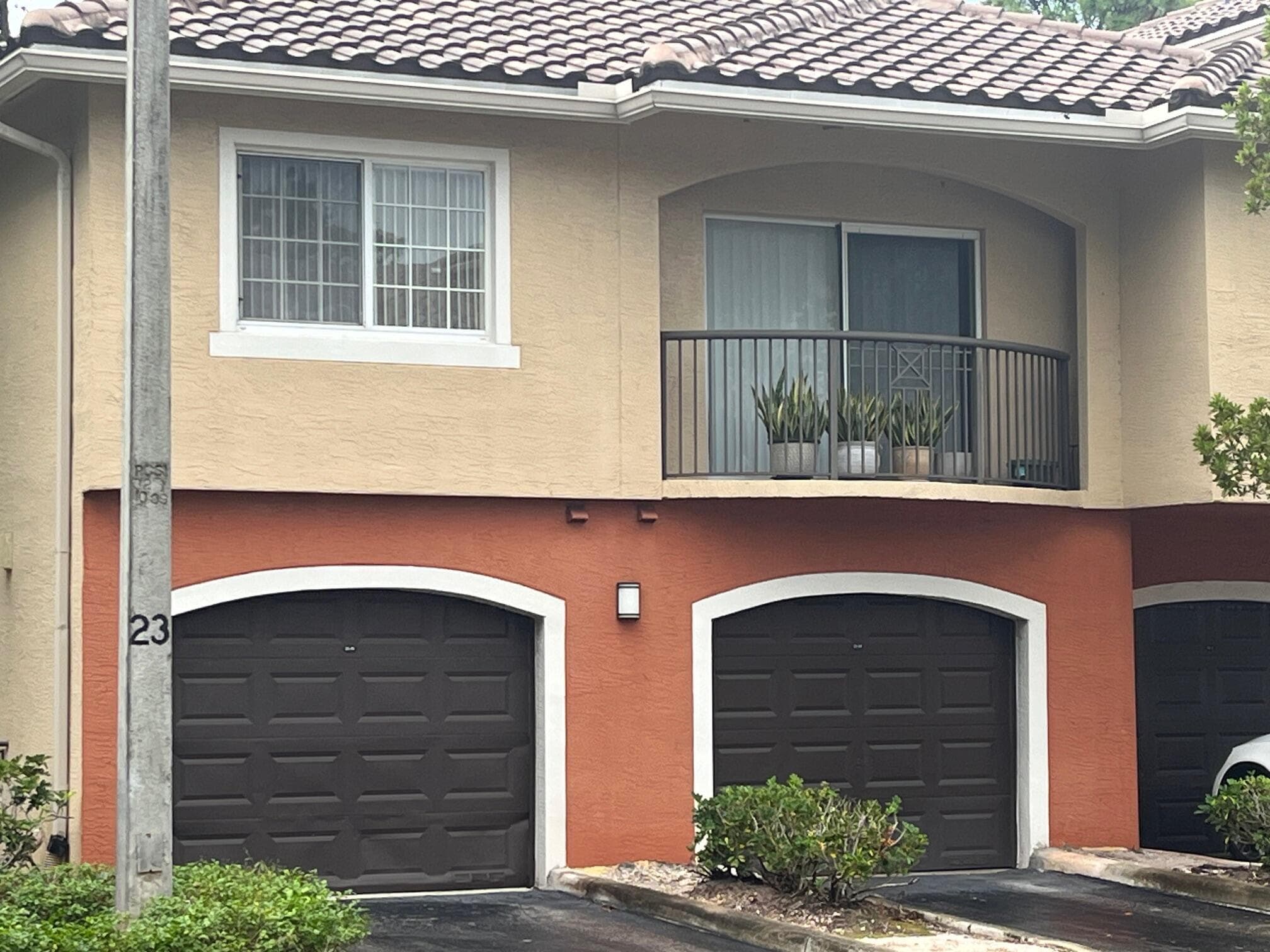 4167 N Haverhill Road 1102, West Palm Beach, FL 33417 3