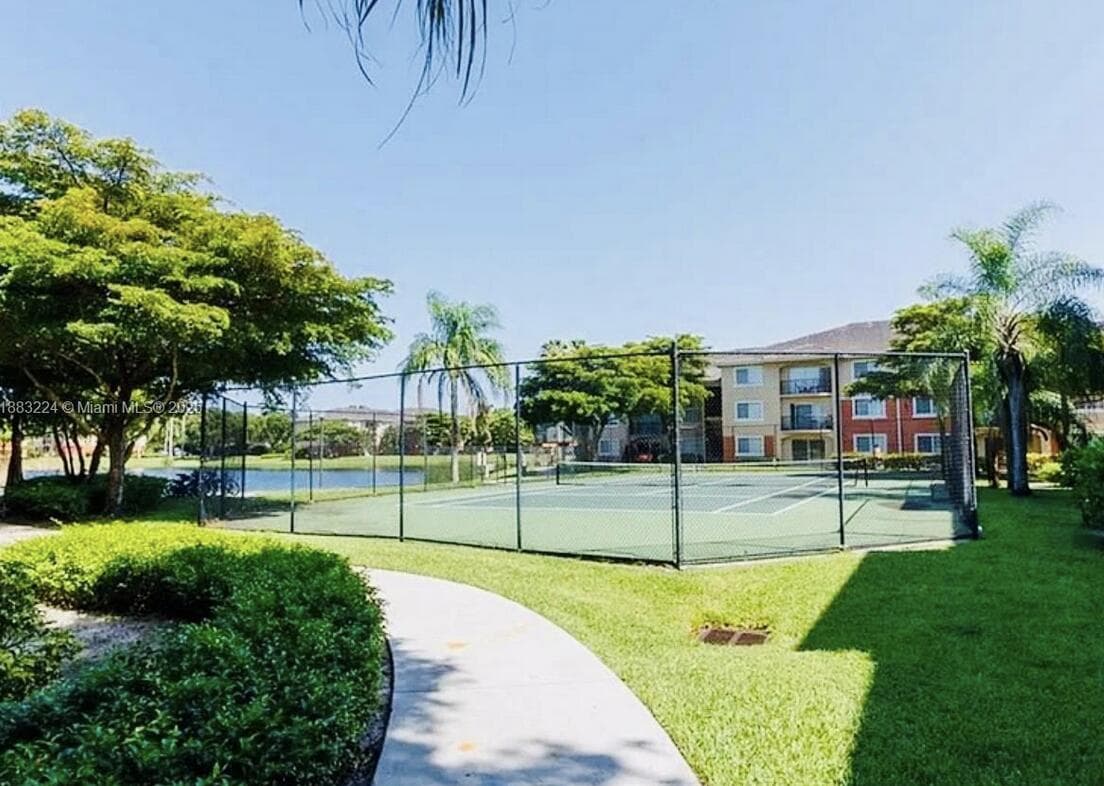 4167 N Haverhill Road 1102, West Palm Beach, FL 33417 22