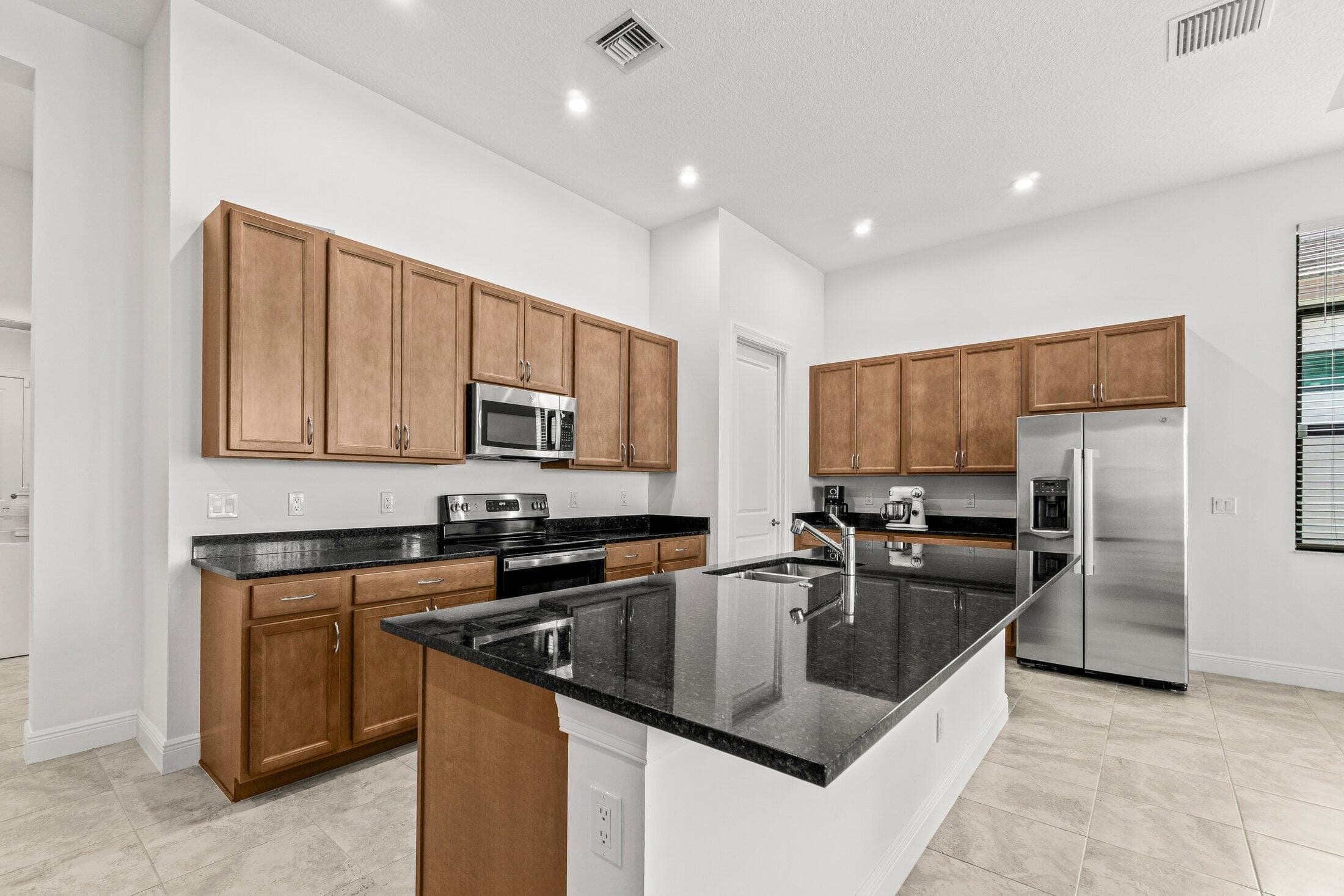 11356 SW Pietra Way, Port St. Lucie, FL 34987 9