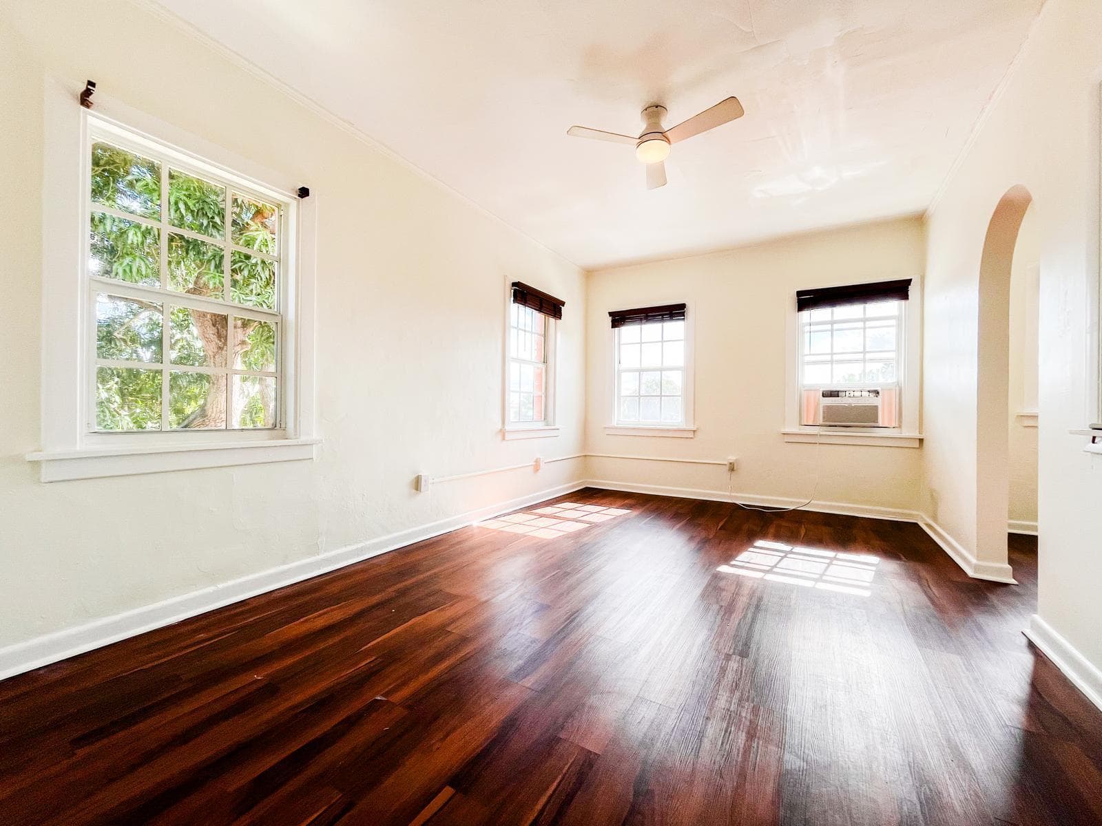 623 Park Place 19, West Palm Beach, FL 33401 3