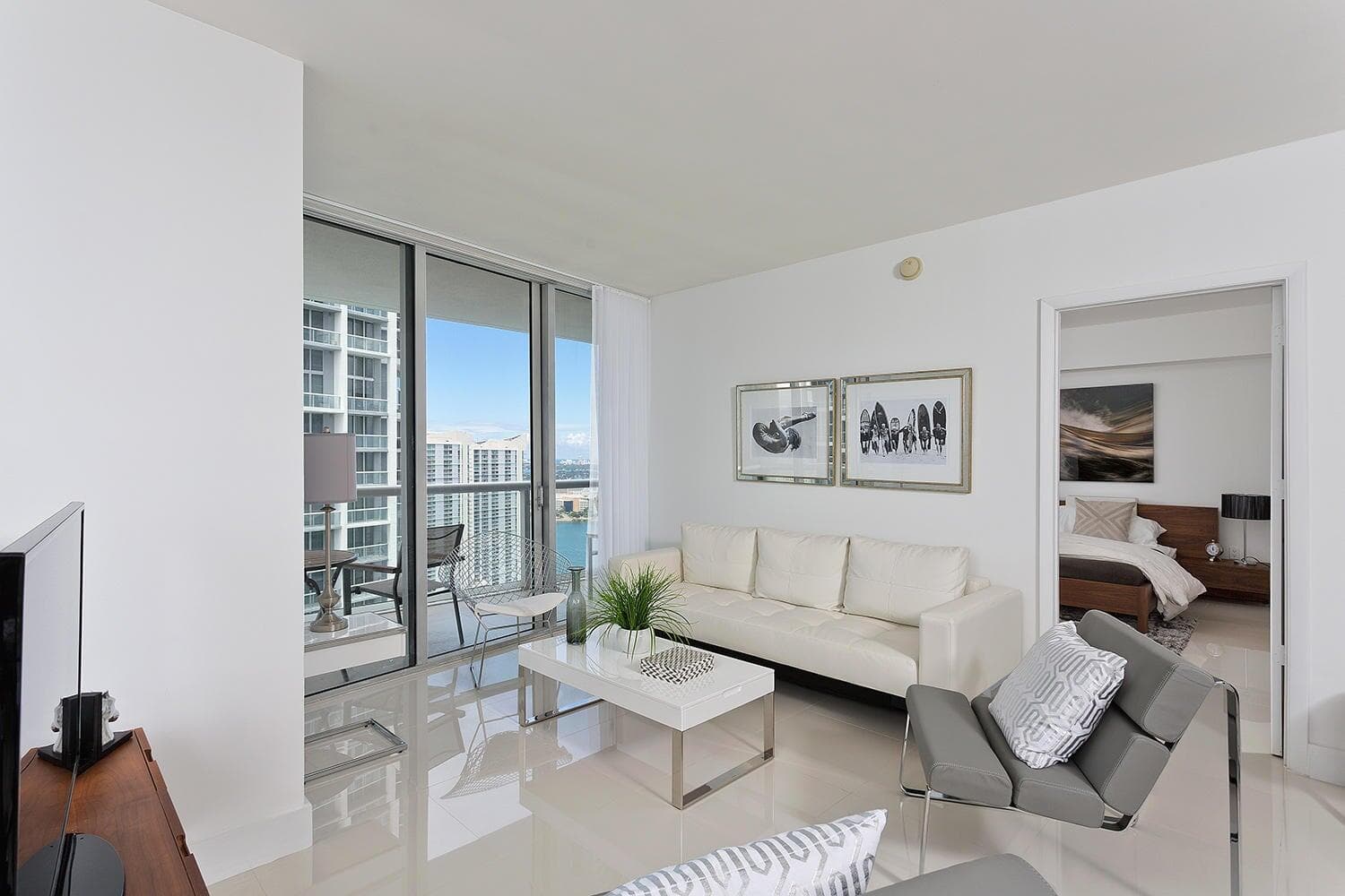 495 Brickell Avenue 4010, Miami, FL 33131 7