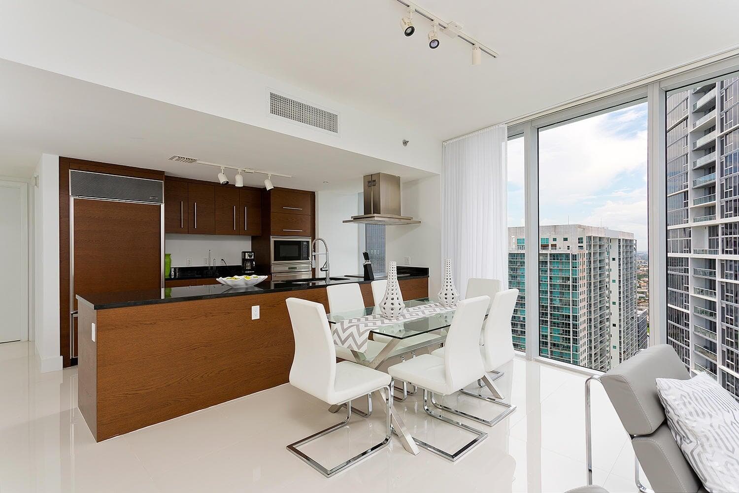 495 Brickell Avenue 4010, Miami, FL 33131 9