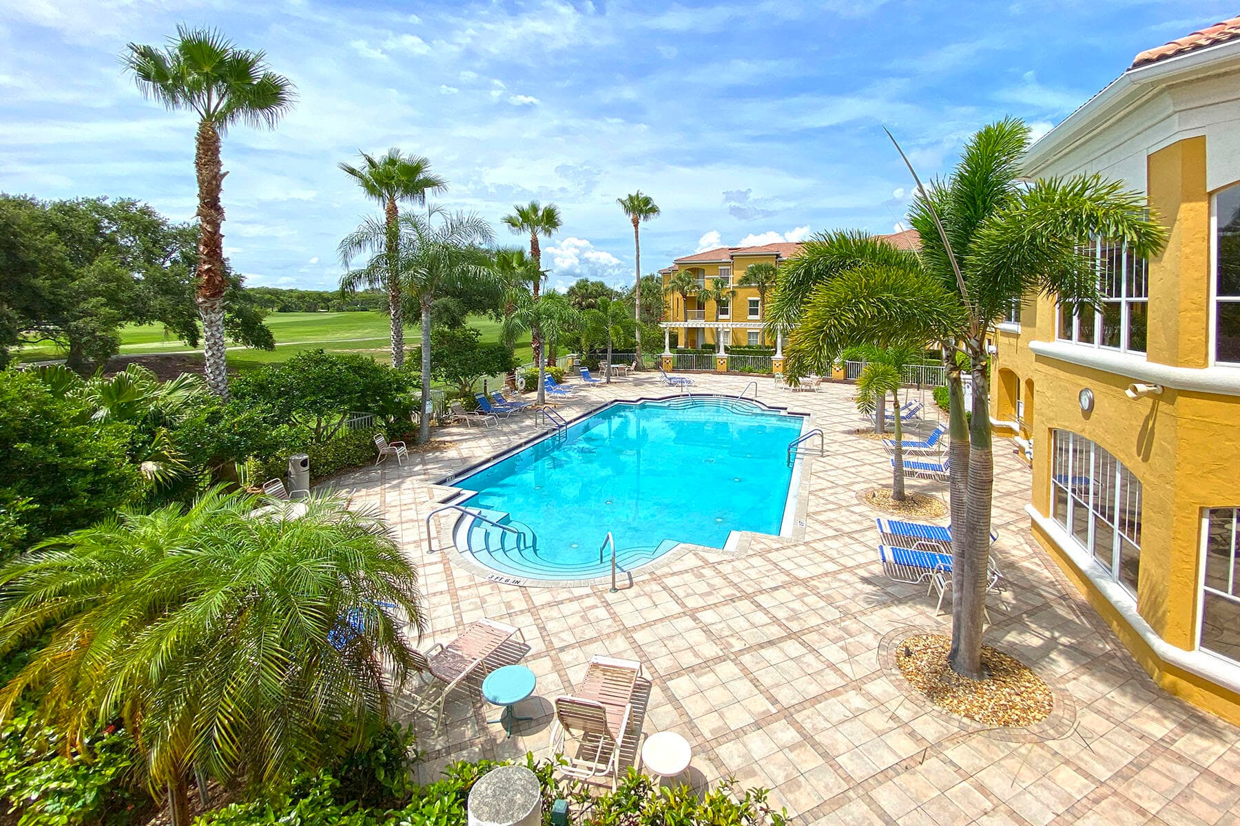 5050 Fairways Circle 301, Vero Beach, FL 32967 33