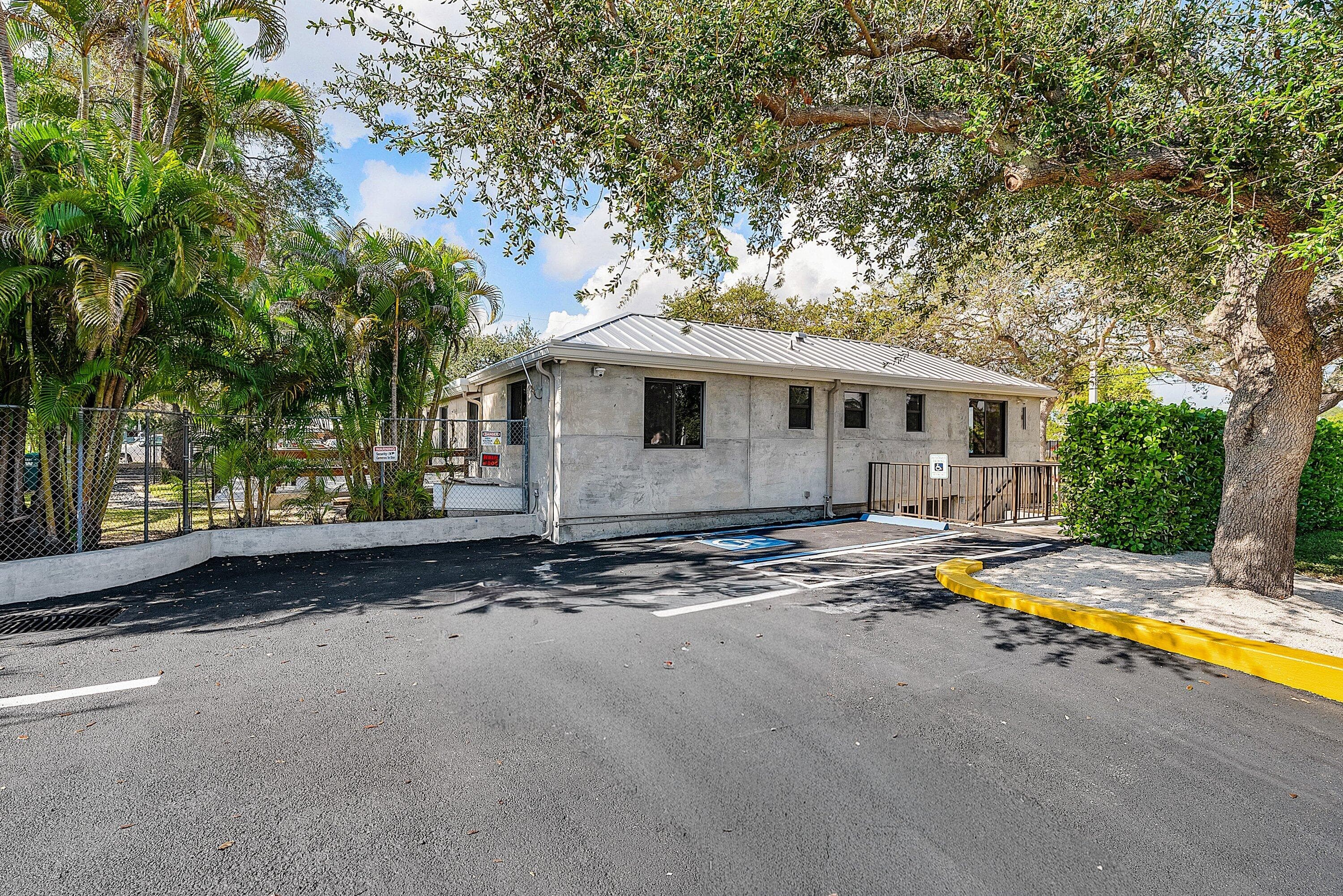 112 SE 10th Street, Delray Beach, FL 33483 13