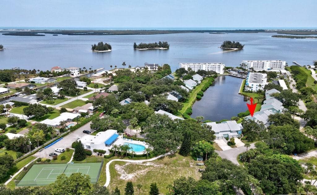 6408 S River Run Drive, Sebastian, FL 32958 28