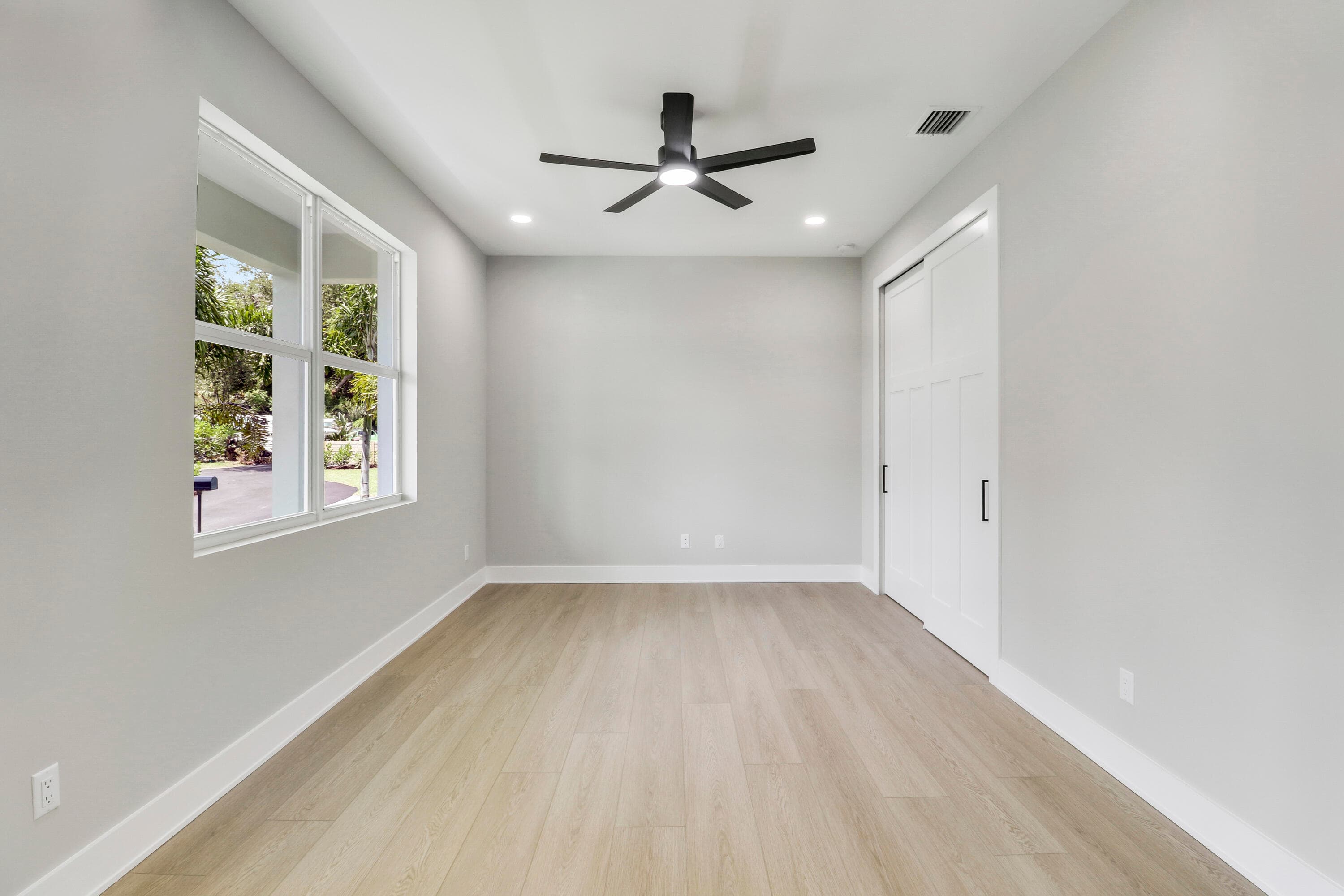 1013 NE Orange Avenue, Jensen Beach, FL 34957 43