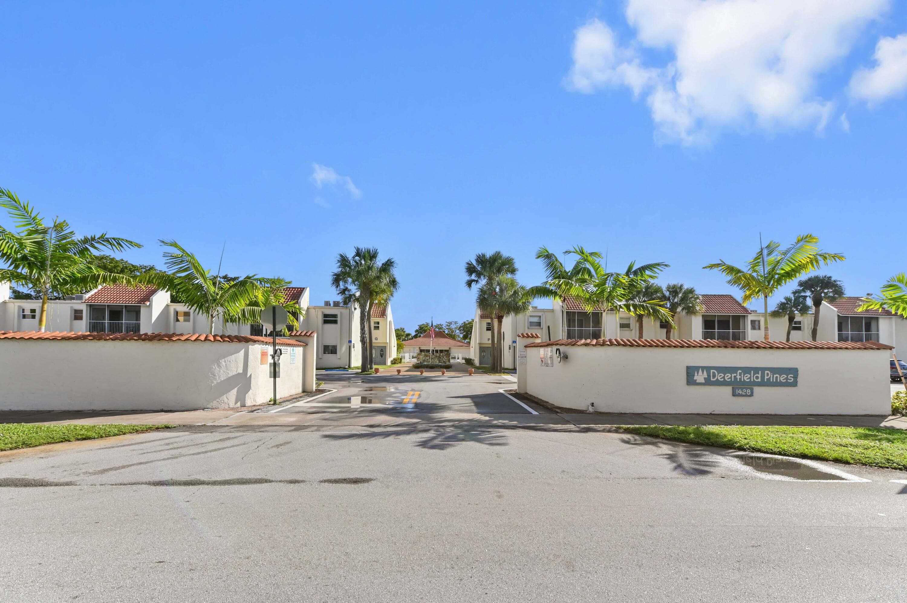 1428 SE 4th Avenue 215, Deerfield Beach, FL 33441 2