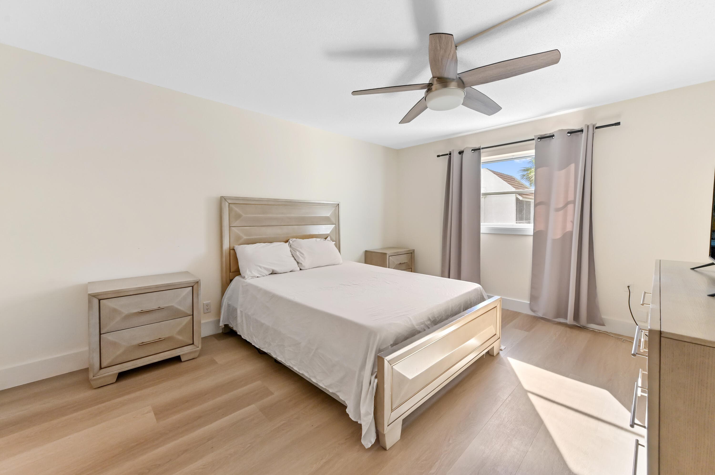 1428 SE 4th Avenue 215, Deerfield Beach, FL 33441 17