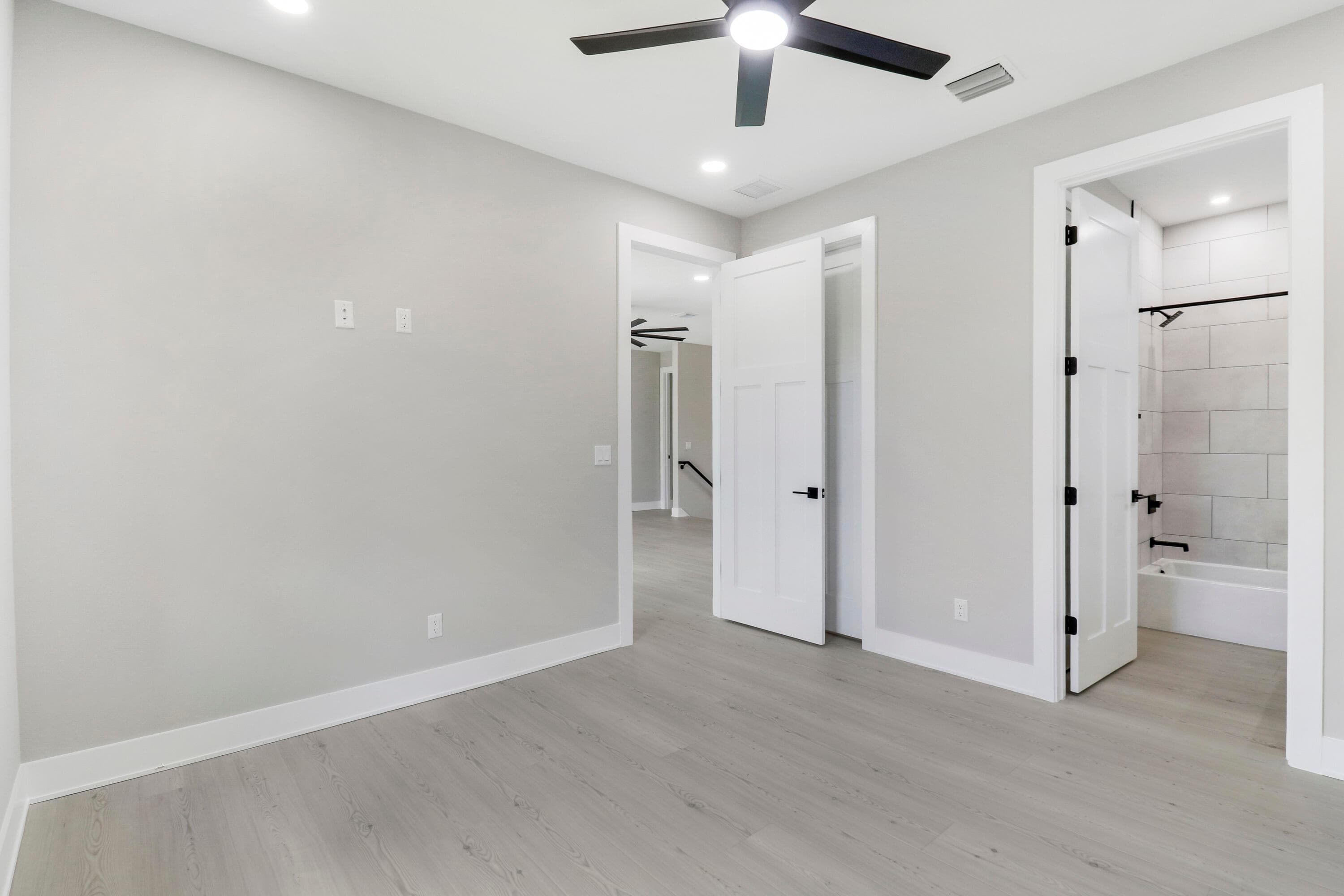 1023 NE Orange Avenue, Jensen Beach, FL 34957 28
