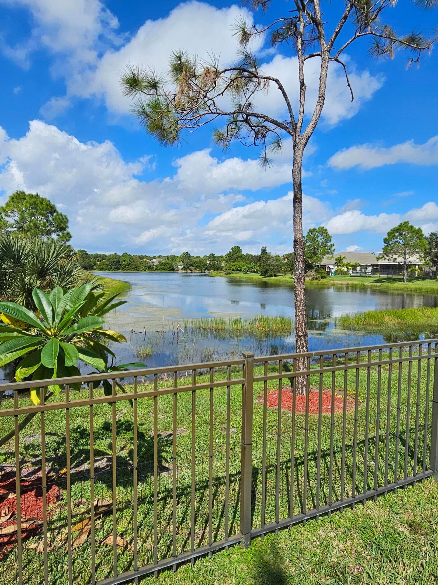 912 SW Sun Circle, Palm City, FL 34990 32