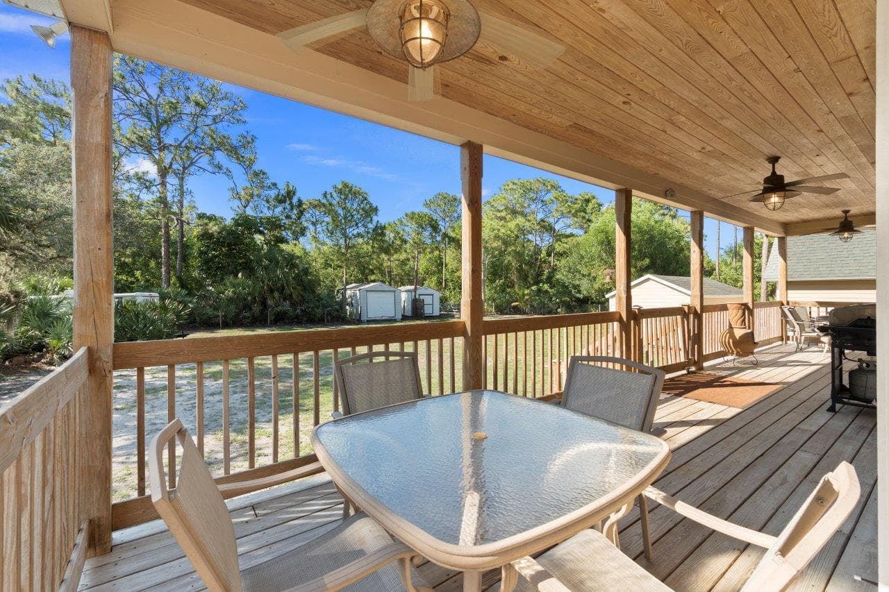405 SE Salerno Road, Stuart, FL 34997 32