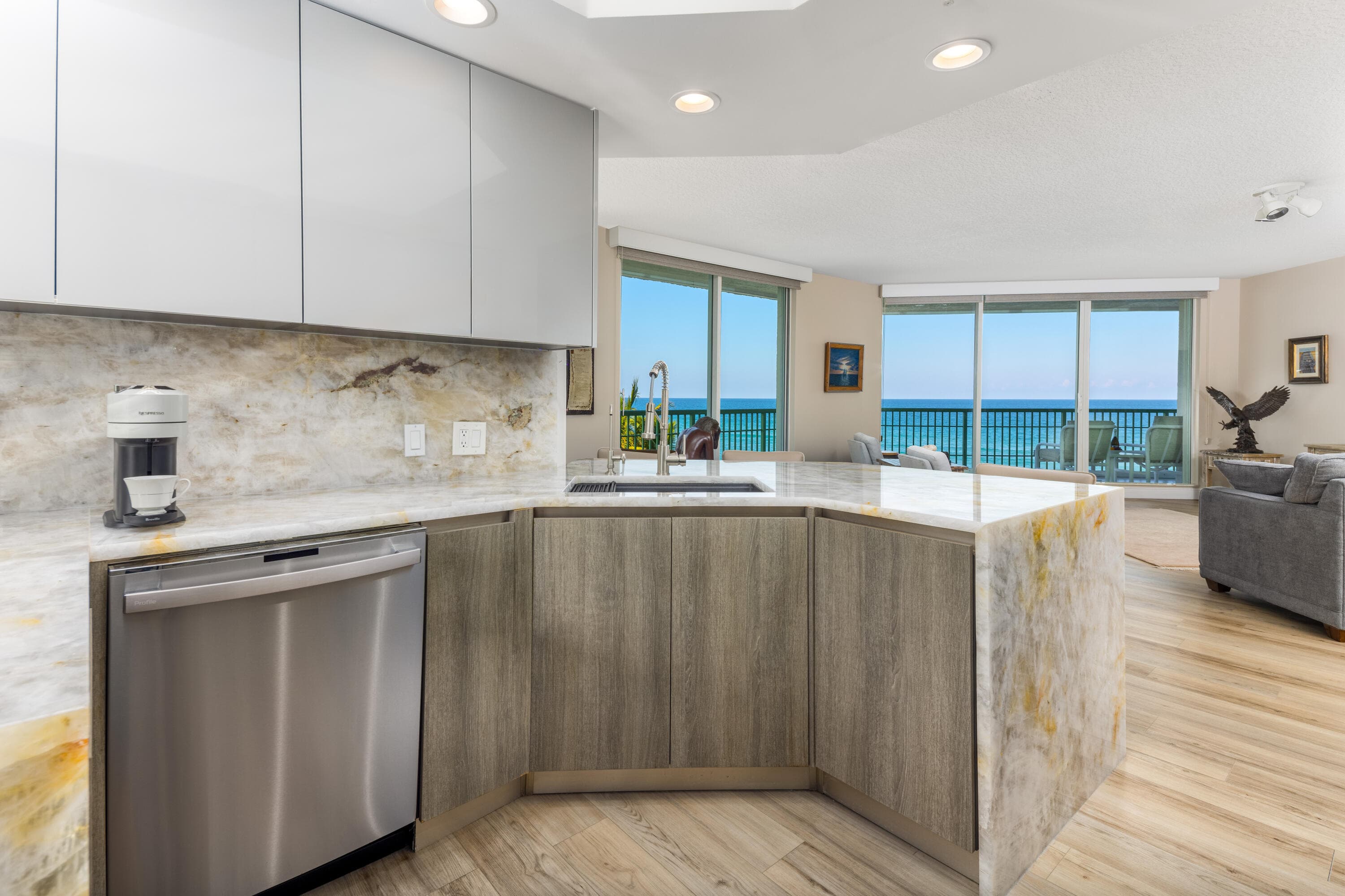 8650 S Ocean Drive 301, Jensen Beach, FL 34957 14