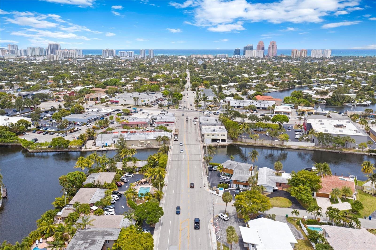 2200 NE 26th Street, Wilton Manors, FL 33305 5