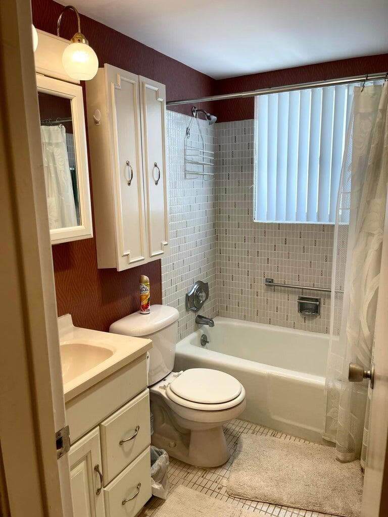 2840 Lake Osborne Drive 205, Lake Worth, FL 33461 4