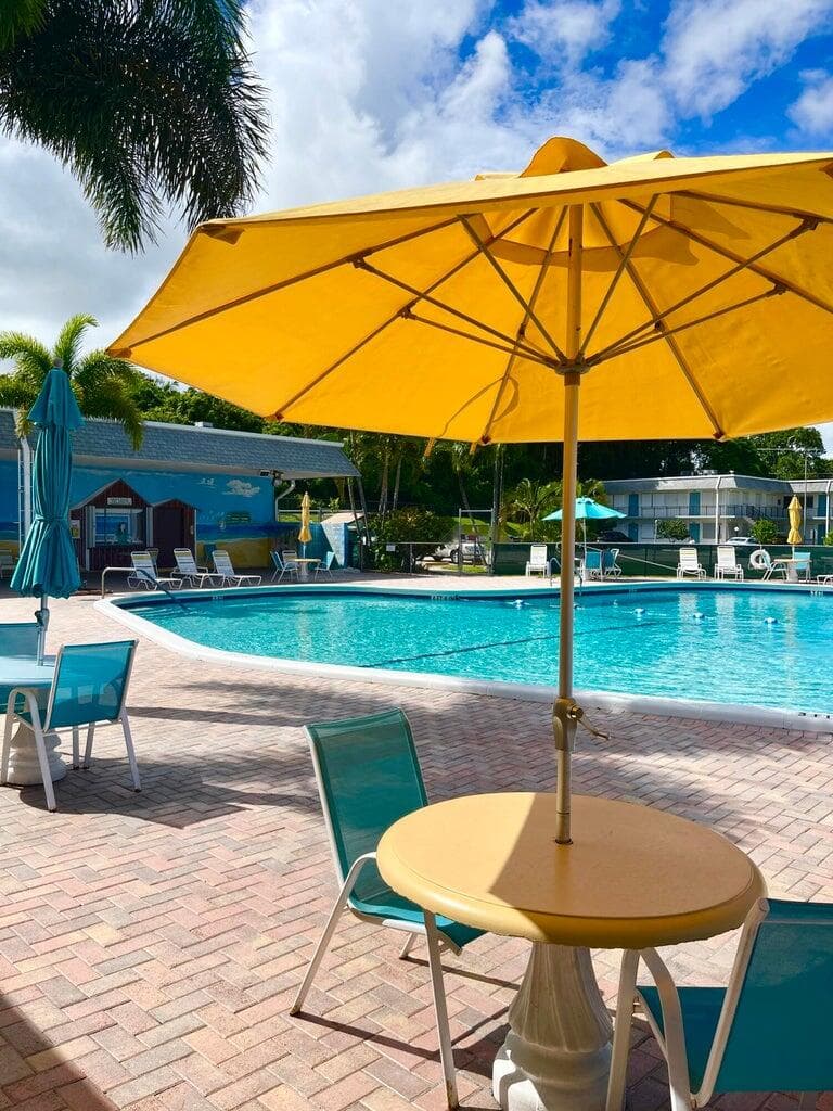 2840 Lake Osborne Drive 205, Lake Worth, FL 33461 27