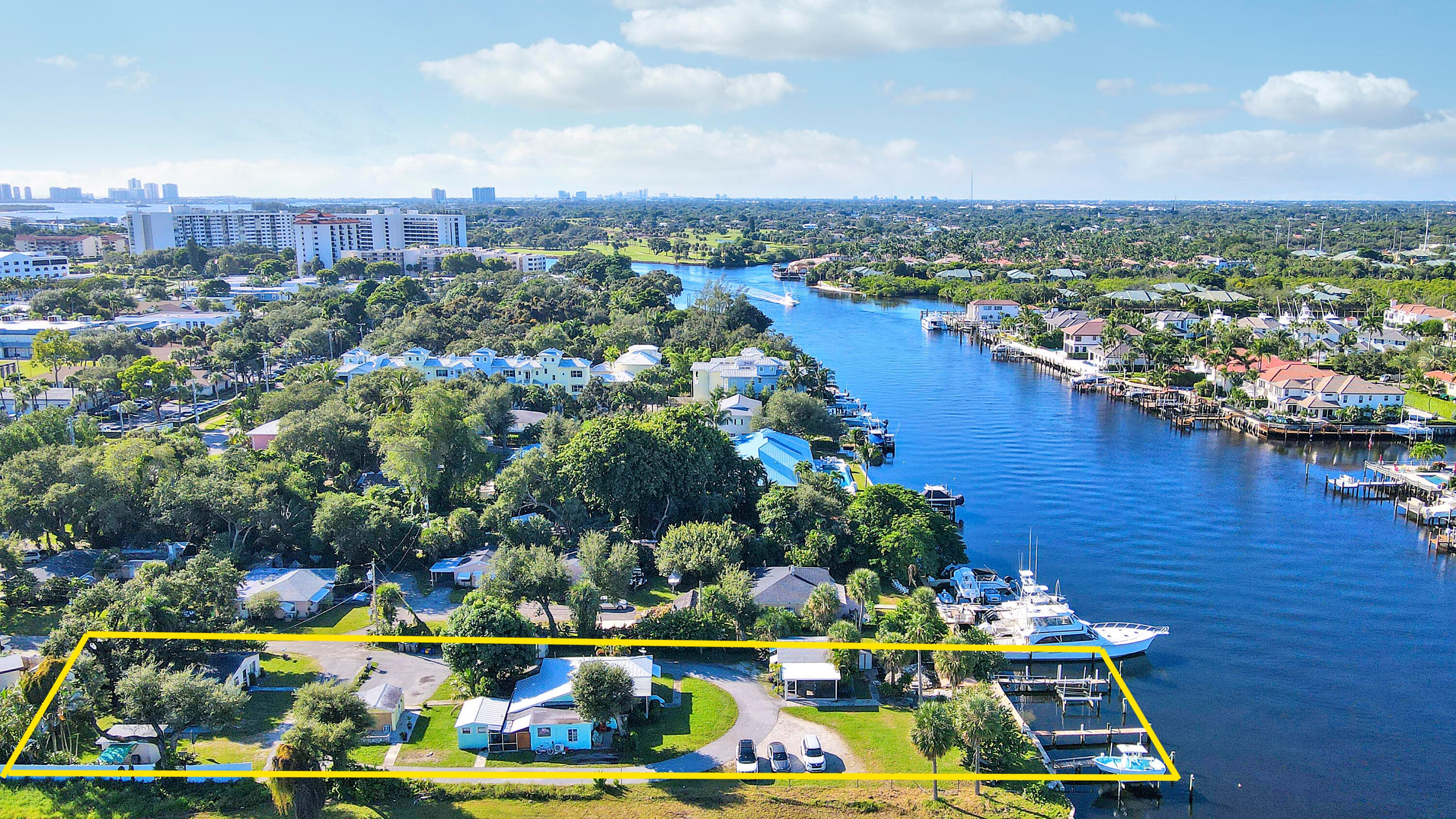 2031 Melody Lane, Palm Beach Gardens, FL 33410