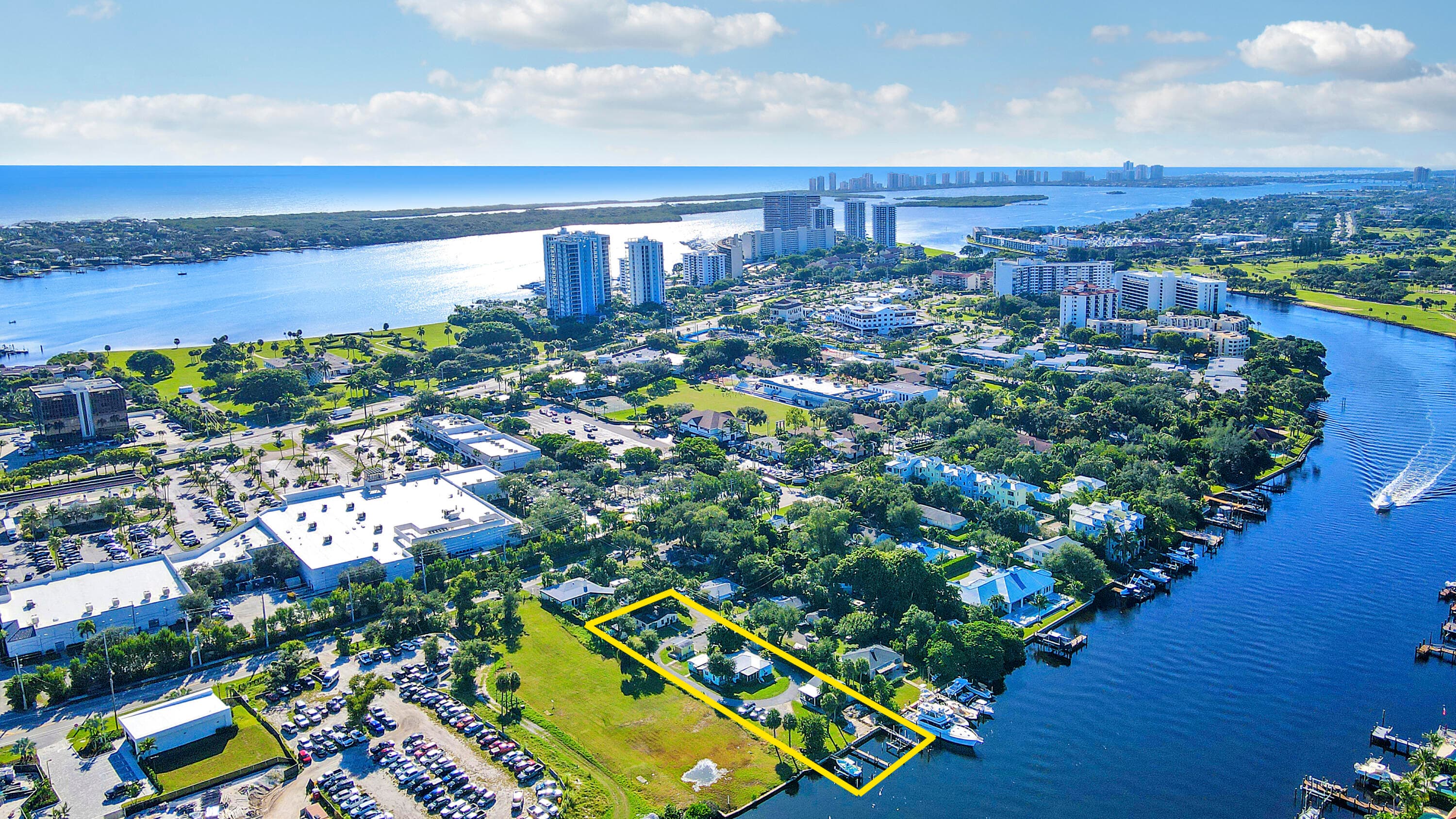 2031 Melody Lane, Palm Beach Gardens, FL 33410 15