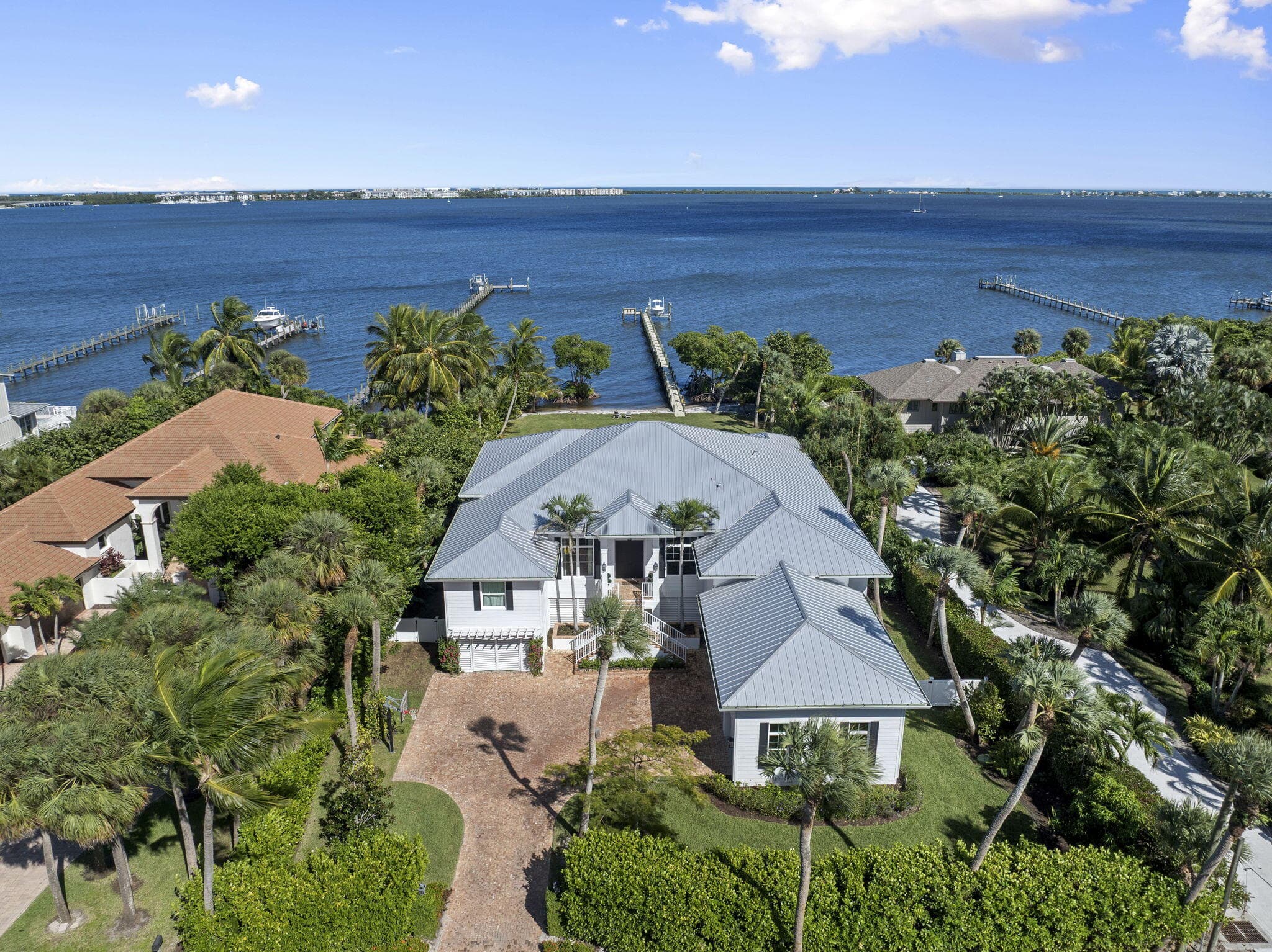 54 S Sewalls Point Road, Sewalls Point, FL 34996 55