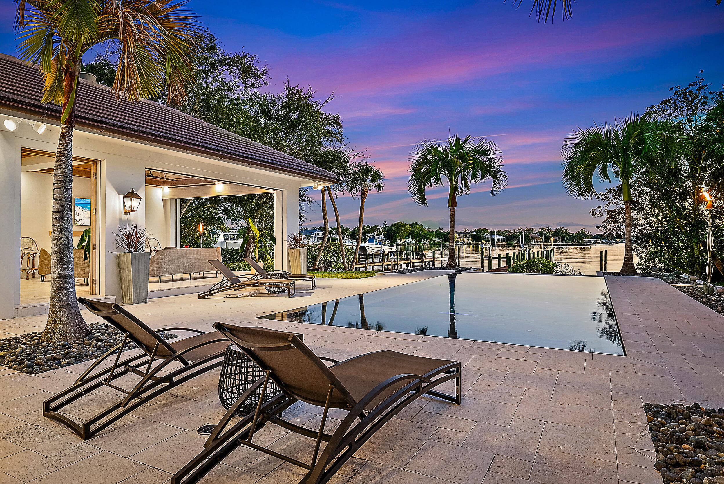 19651 Riverside Drive, Jupiter, FL 33469 20