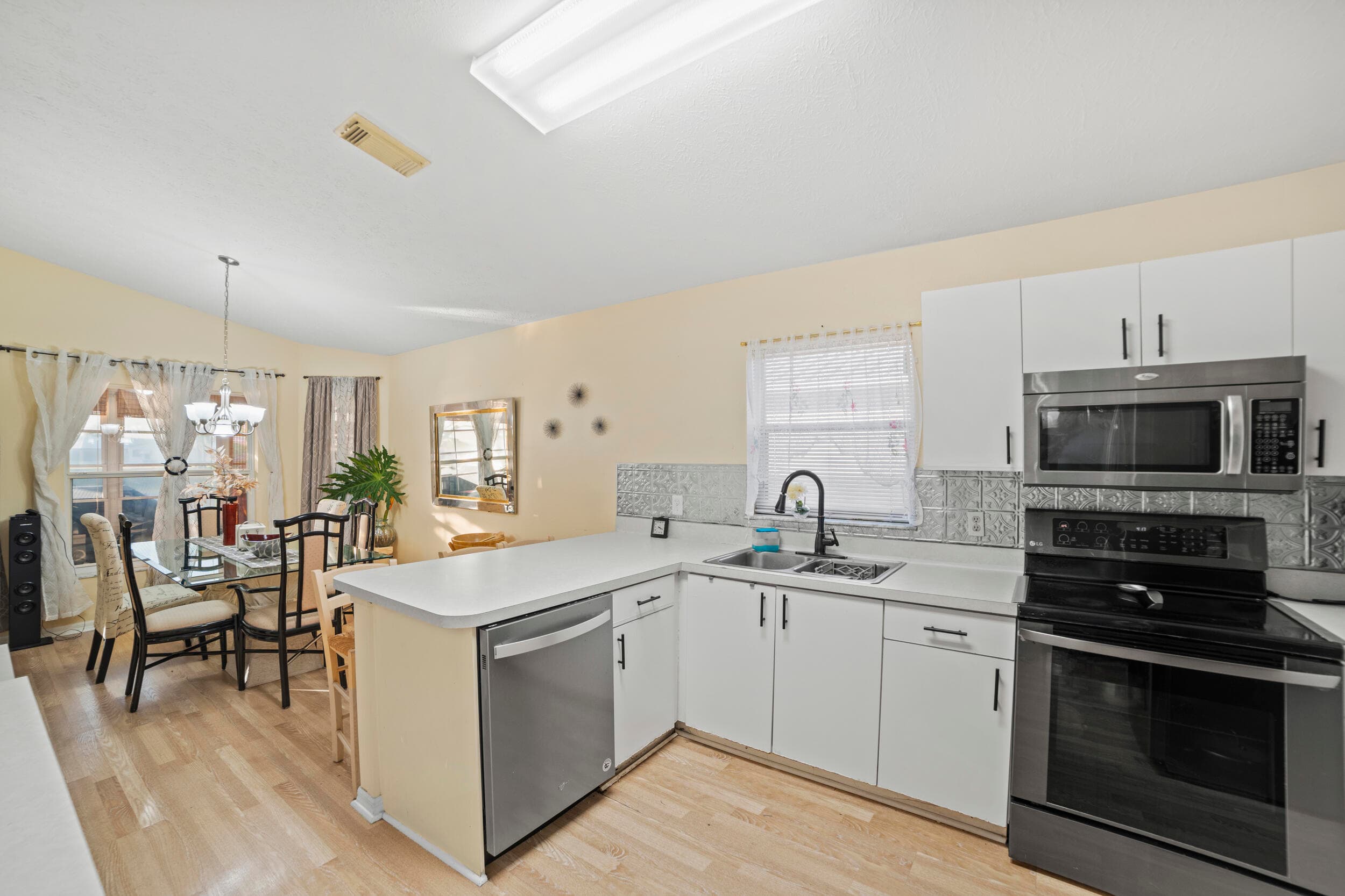 14191 Cisne Circle, Fort Pierce, FL 34951 13
