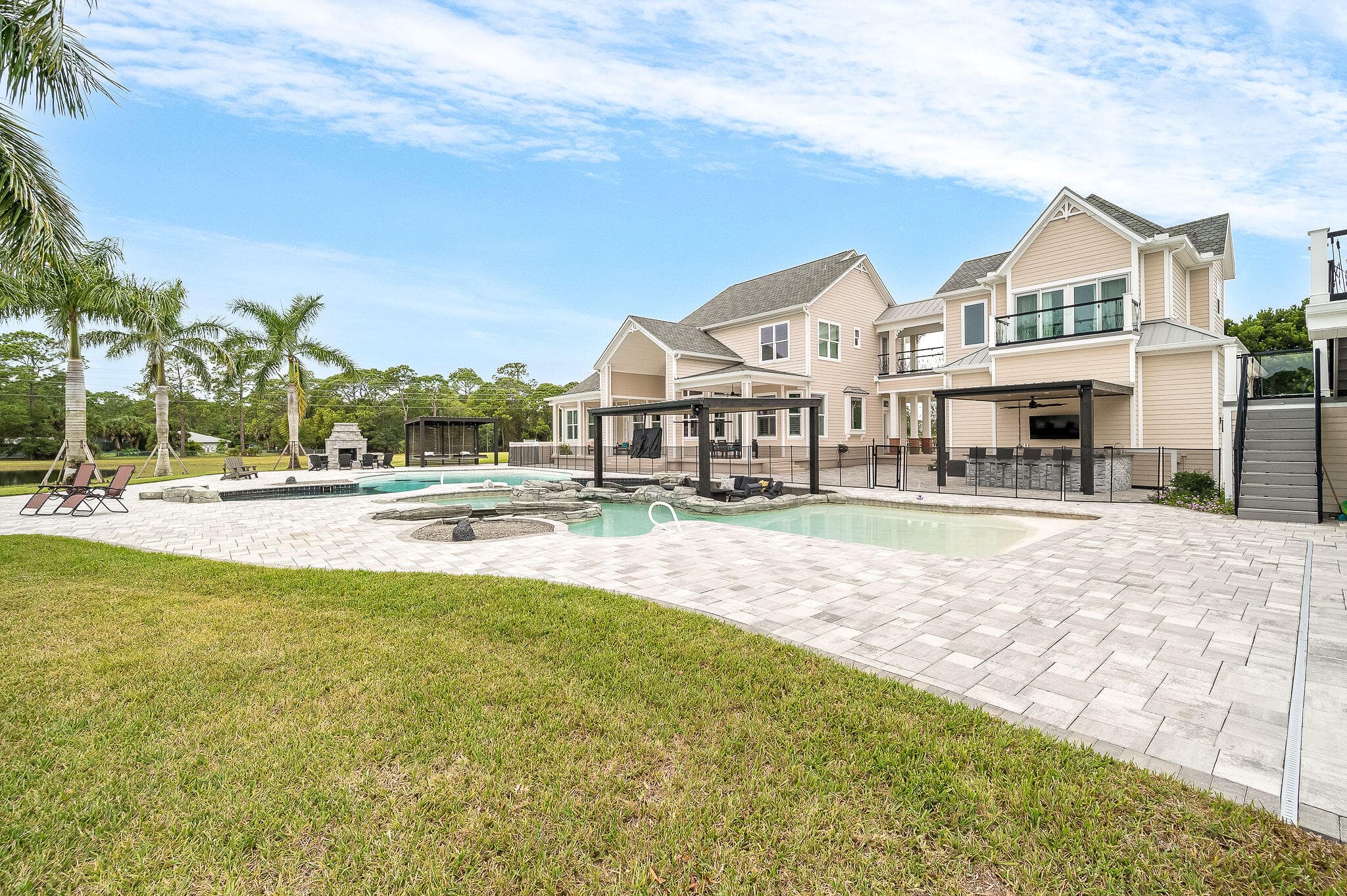 4236 Hield Road NW, Palm Bay, FL 32907 33