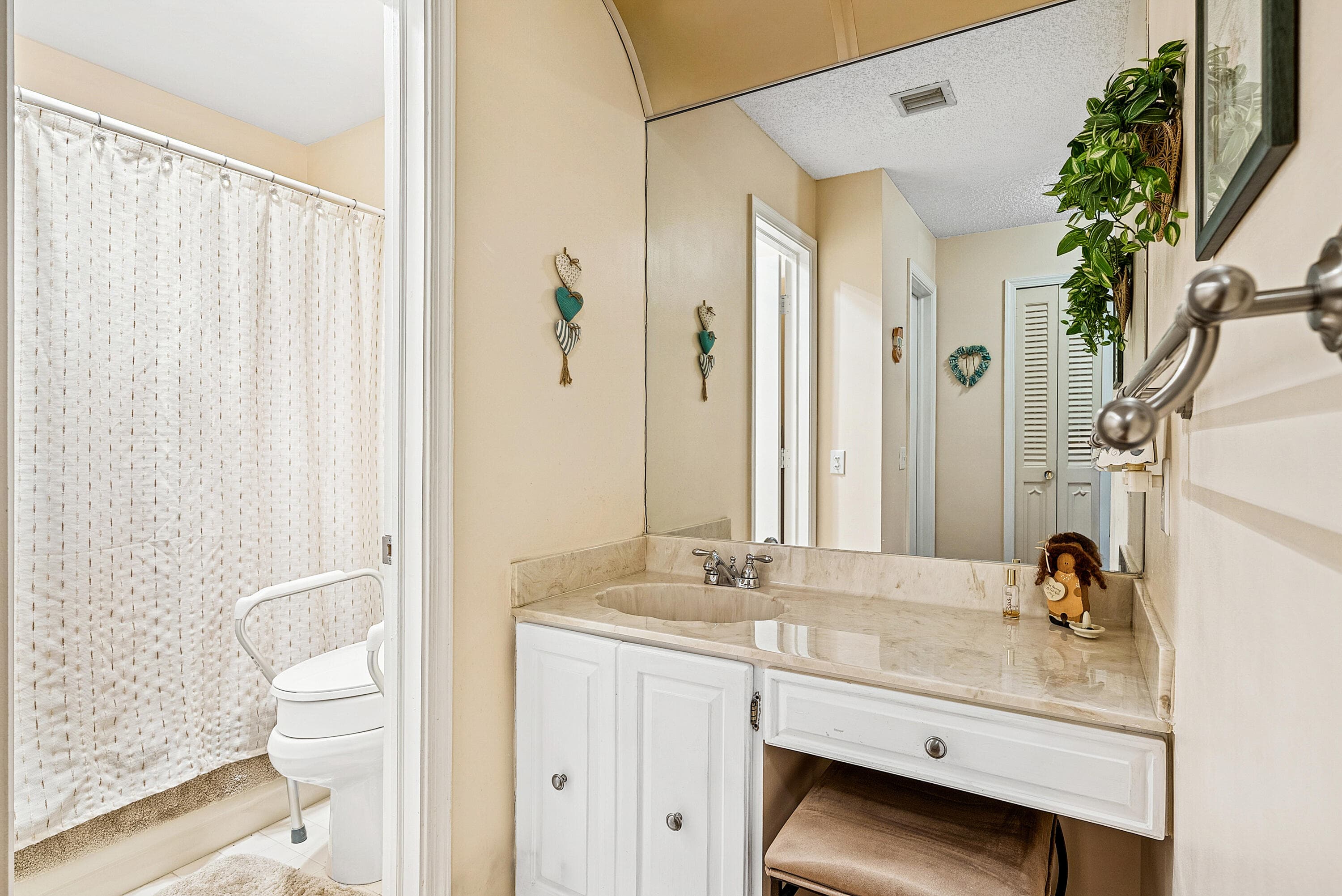 4866 Equestrian Road A, Boynton Beach, FL 33436 19