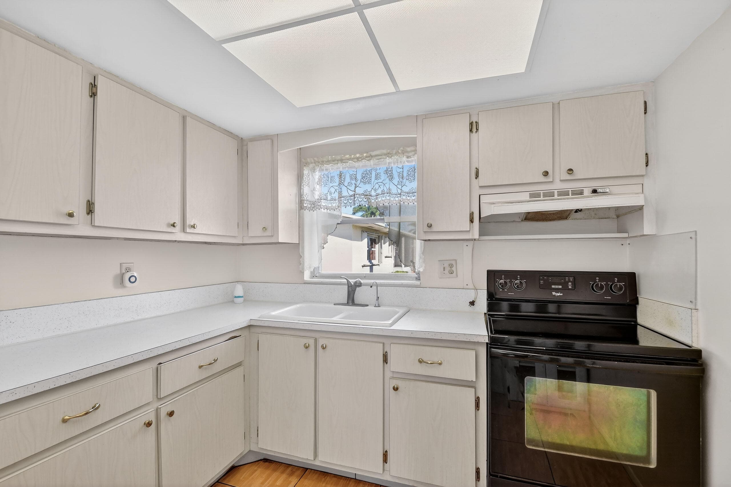 2667 Dudley Drive B, West Palm Beach, FL 33415 16