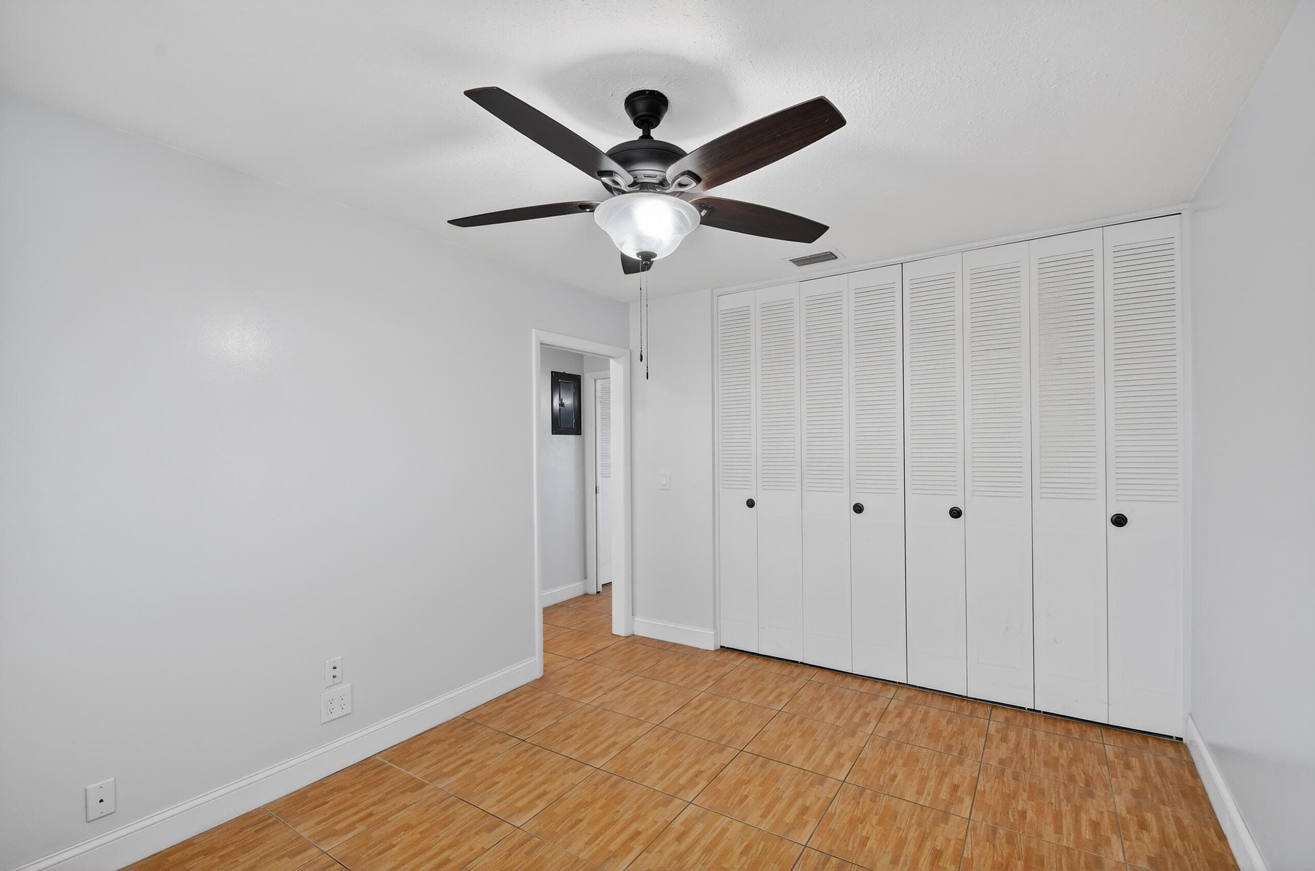 2667 Dudley Drive B, West Palm Beach, FL 33415 27