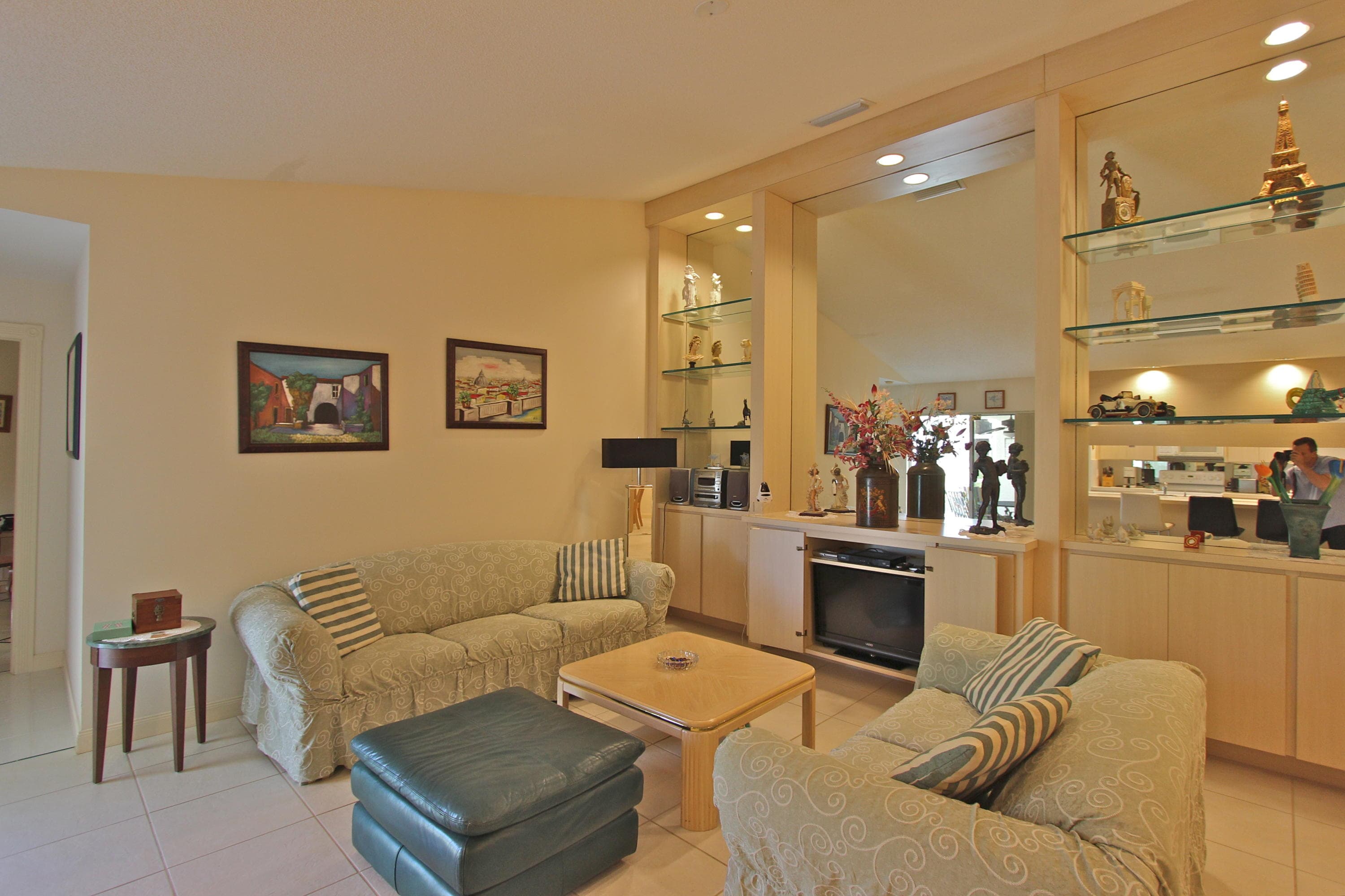 10201 Chapman Oak Court, Palm Beach Gardens, FL 33410 5