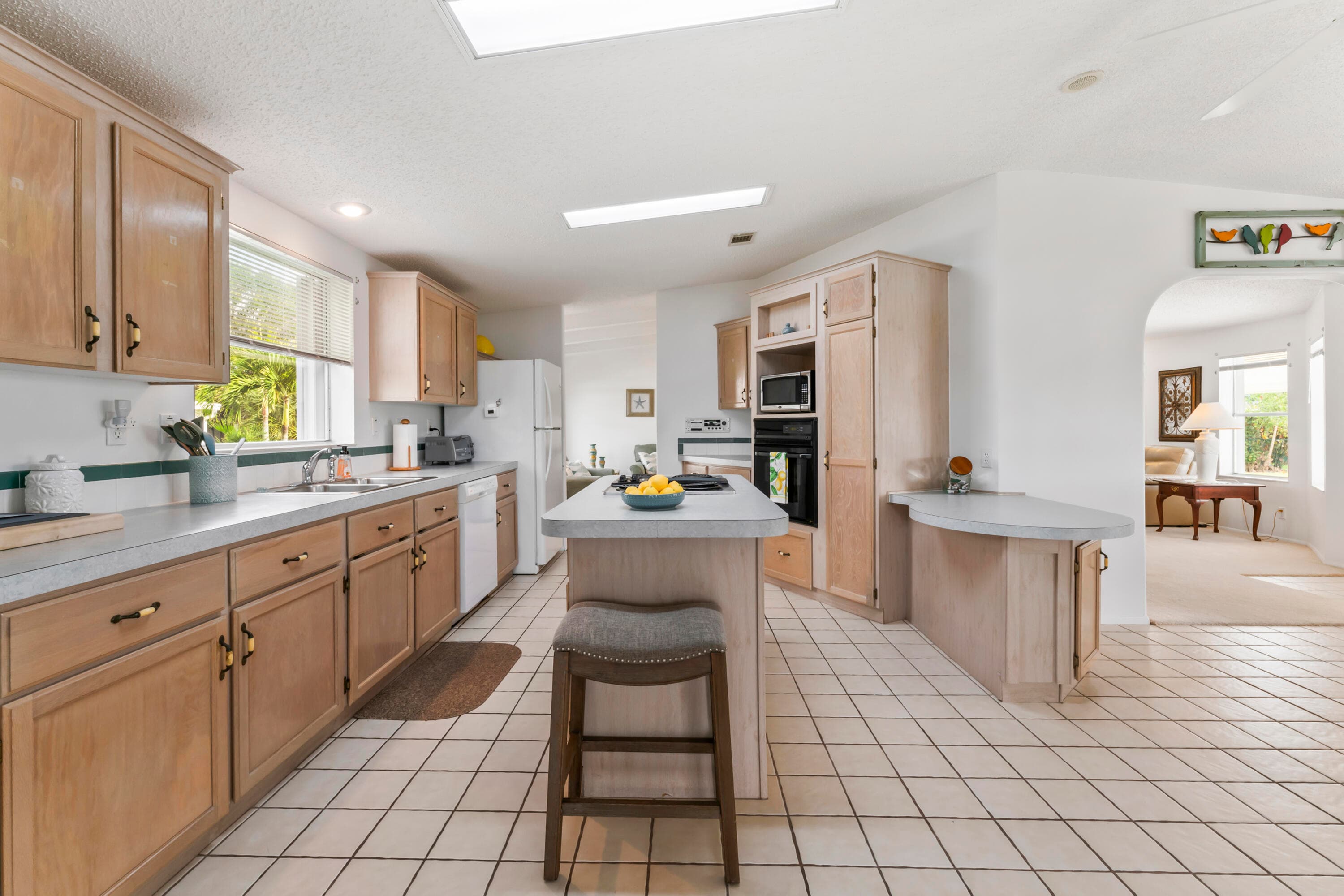 8913 SW Chevy Circle, Stuart, FL 34997 9