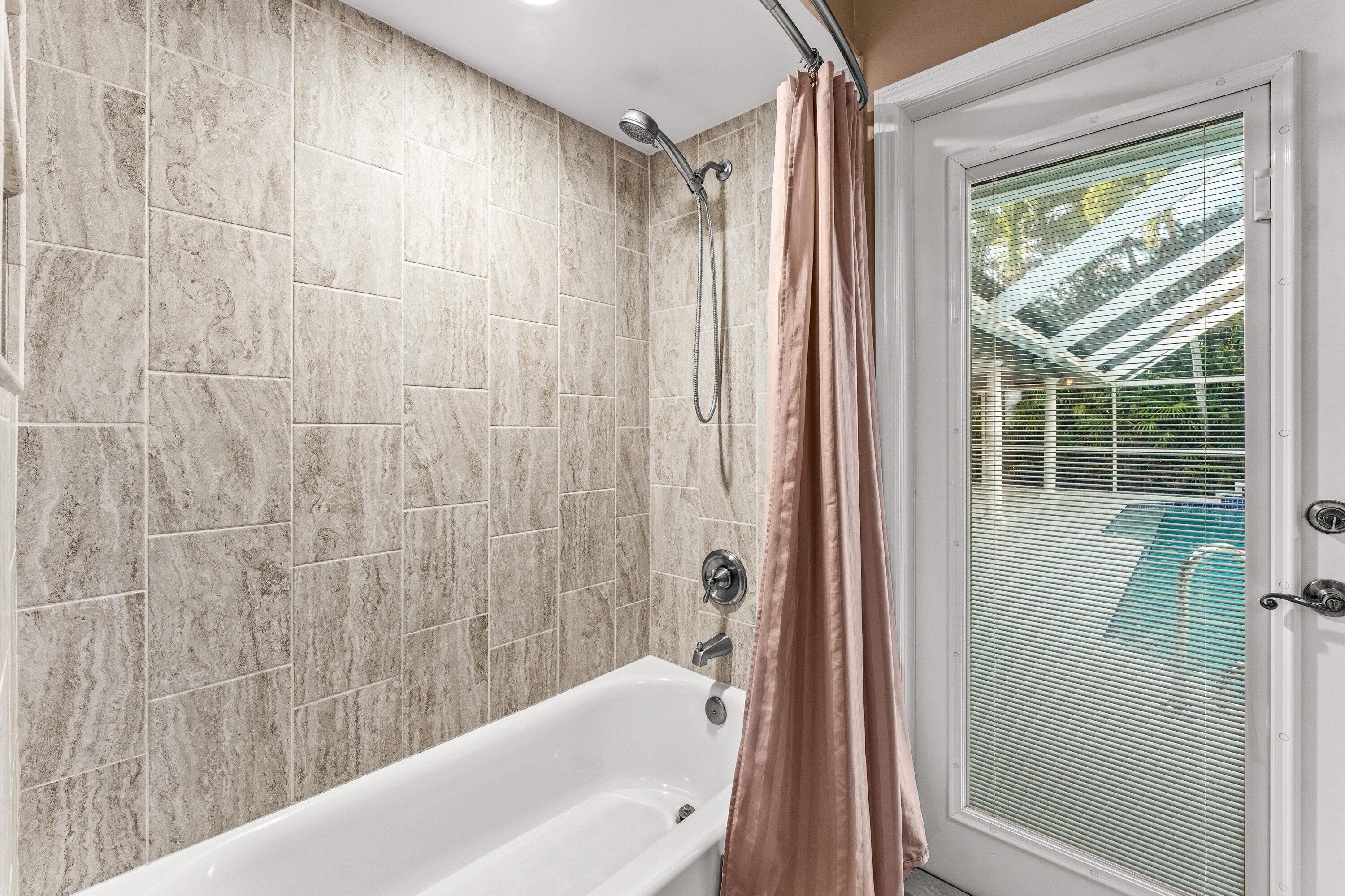 2063 Amesbury Circle, Wellington, FL 33414 26